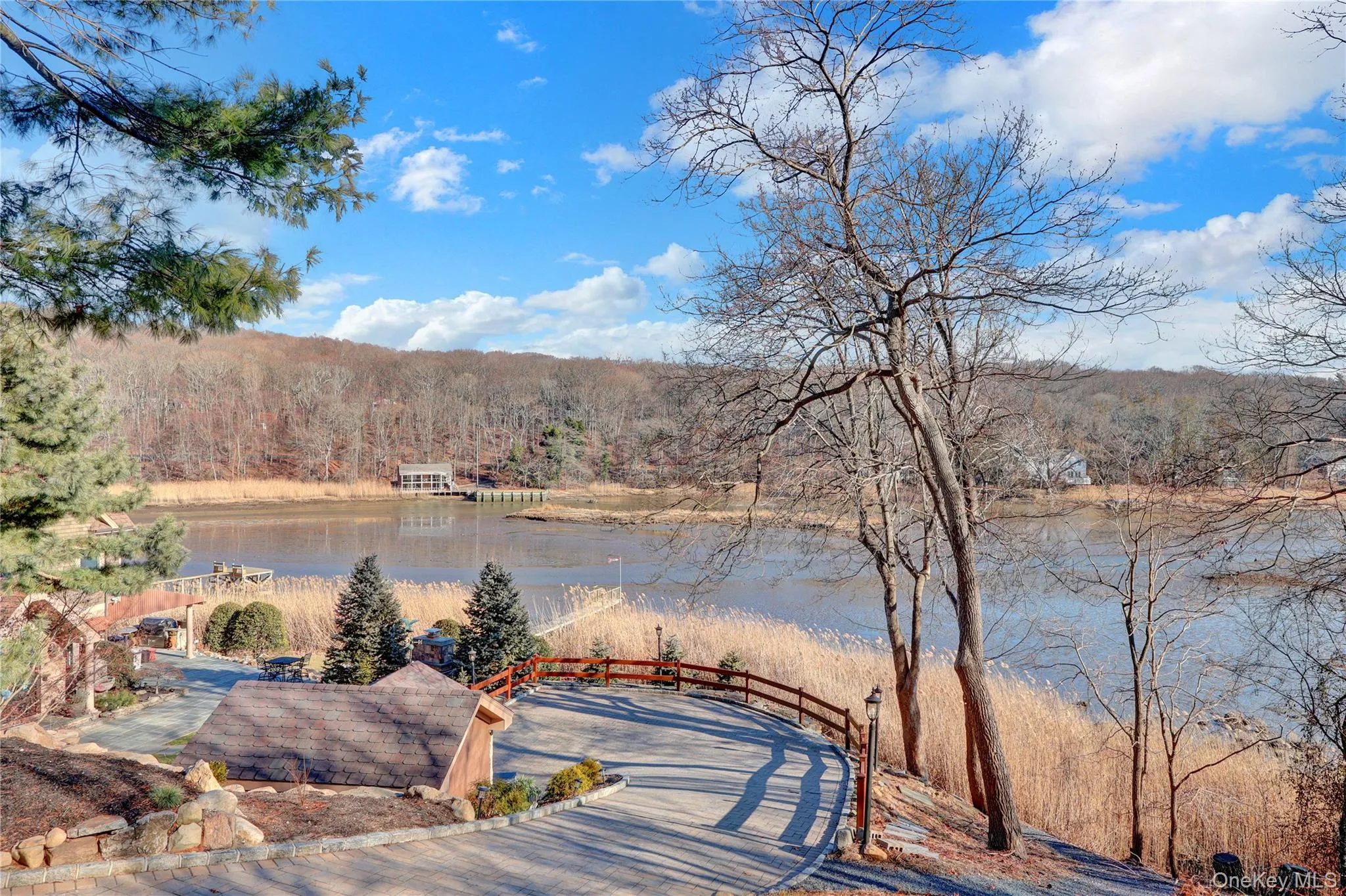 2 Riverview Terrace, Smithtown, NY, 6 Bedrooms Bedrooms, 15 Rooms Rooms,5 BathroomsBathrooms,Residential,For Rent,Riverview,0,952372 2 Riverview Terrace, Smithtown, NY, 6 Bedrooms Bedrooms, 15 Rooms Rooms,5 BathroomsBathrooms,Residential,For Rent,Riverview,0,952372