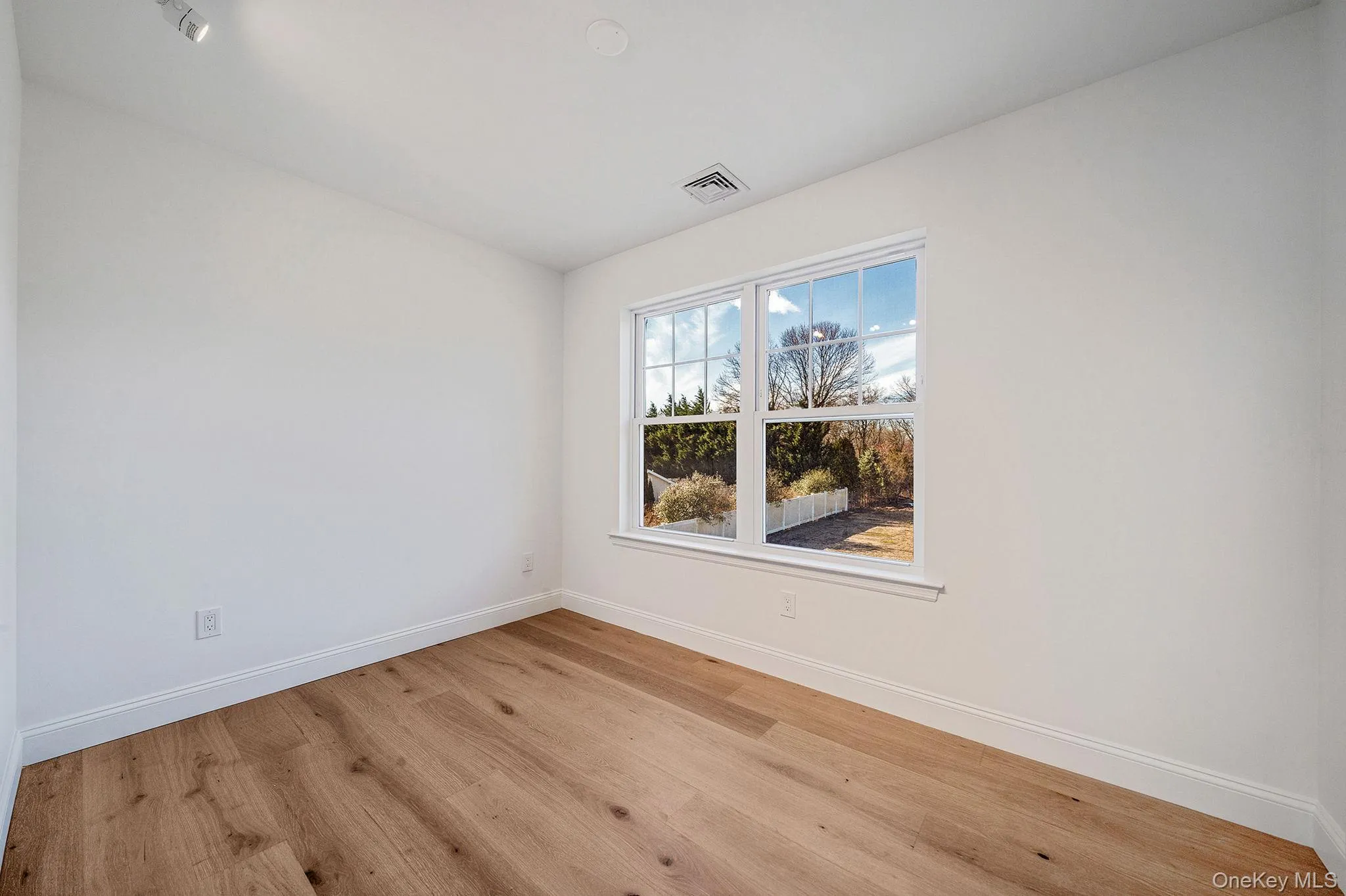 NC Pine Street, Brookhaven, NY, 4 Bedrooms Bedrooms, 9 Rooms Rooms,2 BathroomsBathrooms,Residential,For Rent,Pine,0,952399 NC Pine Street, Brookhaven, NY, 4 Bedrooms Bedrooms, 9 Rooms Rooms,2 BathroomsBathrooms,Residential,For Rent,Pine,0,952399