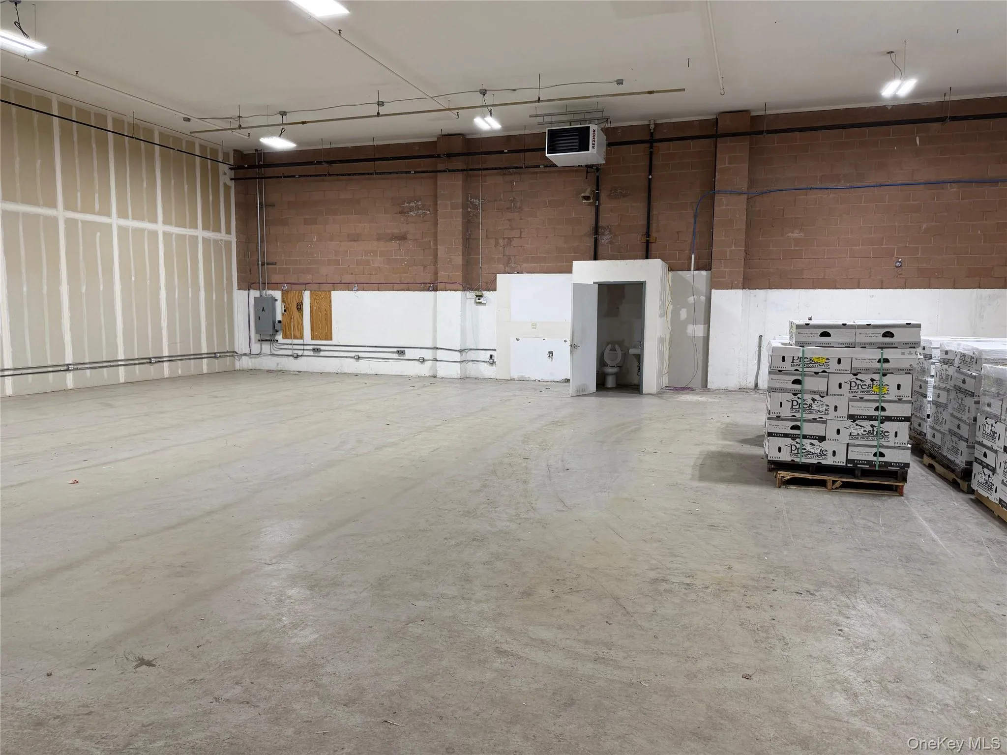 345 Spook Rock Road, Ramapo, NY, ,Commercial Lease,For Rent,Spook Rock,0,952413 345 Spook Rock Road, Ramapo, NY, ,Commercial Lease,For Rent,Spook Rock,0,952413