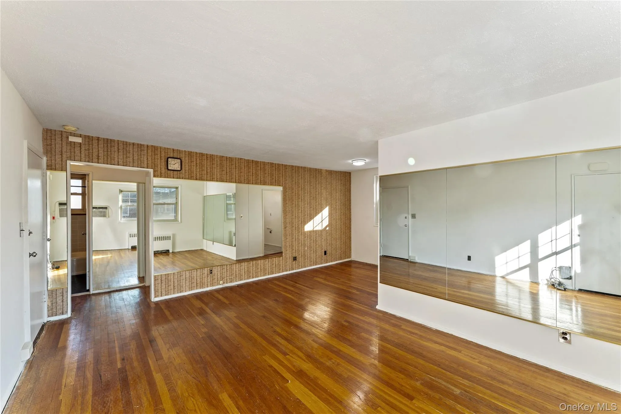 249-36 63rd Avenue, New York, NY, 1 Bedroom Bedrooms, 4 Rooms Rooms,1 BathroomBathrooms,Residential,For Rent,63rd Avenue,0,952453 249-36 63rd Avenue, New York, NY, 1 Bedroom Bedrooms, 4 Rooms Rooms,1 BathroomBathrooms,Residential,For Rent,63rd Avenue,0,952453