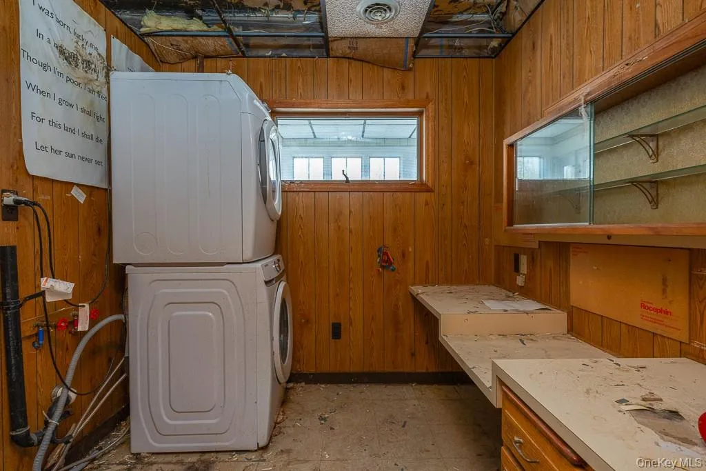 102 Wiley Street, Montgomery, NY, 4 Bedrooms Bedrooms, 12 Rooms Rooms,3 BathroomsBathrooms,Residential,For Rent,Wiley,0,952456 102 Wiley Street, Montgomery, NY, 4 Bedrooms Bedrooms, 12 Rooms Rooms,3 BathroomsBathrooms,Residential,For Rent,Wiley,0,952456