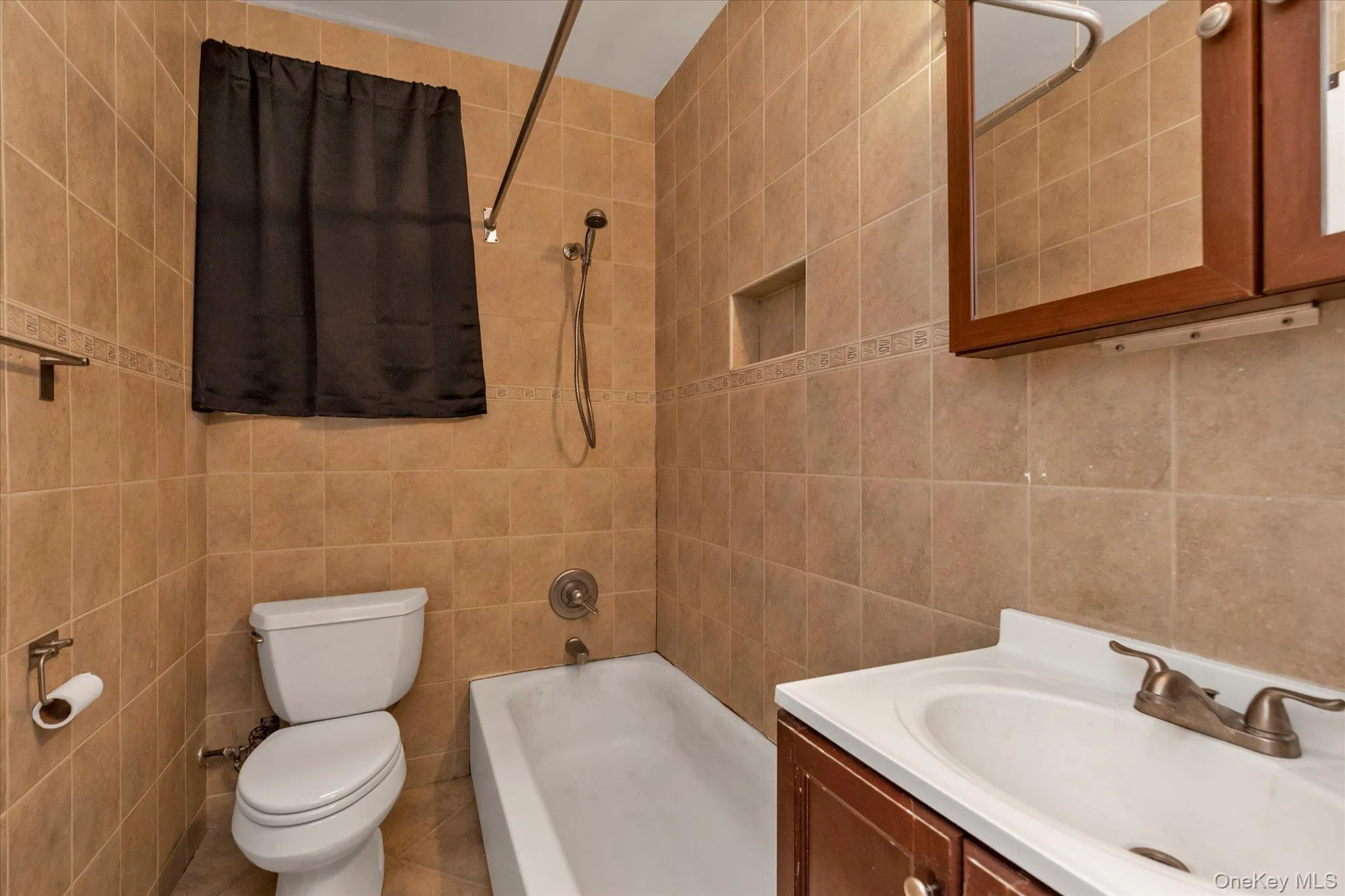 48-35 43 Street, New York, NY, 2 Bedrooms Bedrooms, 4 Rooms Rooms,1 BathroomBathrooms,Residential,For Rent,43,0,952457 48-35 43 Street, New York, NY, 2 Bedrooms Bedrooms, 4 Rooms Rooms,1 BathroomBathrooms,Residential,For Rent,43,0,952457