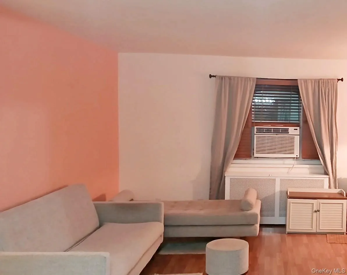 224-04 Manor Road, New York, NY, 2 Bedrooms Bedrooms, 5 Rooms Rooms,1 BathroomBathrooms,Residential,For Rent,Manor,0,952468 224-04 Manor Road, New York, NY, 2 Bedrooms Bedrooms, 5 Rooms Rooms,1 BathroomBathrooms,Residential,For Rent,Manor,0,952468