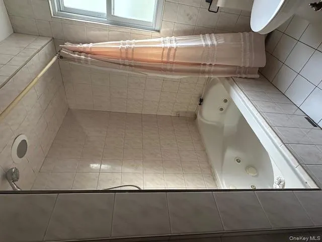 162 Rolling Street, Hempstead, NY, 3 Bedrooms Bedrooms, 6 Rooms Rooms,1 BathroomBathrooms,Residential Lease,Idx,Rolling,0,952479 162 Rolling Street, Hempstead, NY, 3 Bedrooms Bedrooms, 6 Rooms Rooms,1 BathroomBathrooms,Residential Lease,Idx,Rolling,0,952479