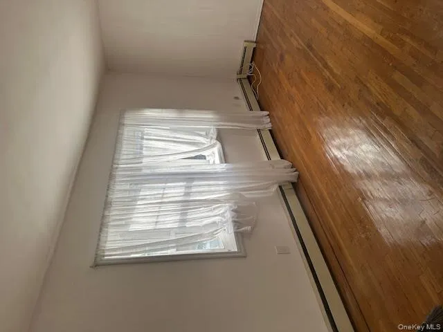 162 Rolling Street, Hempstead, NY, 3 Bedrooms Bedrooms, 6 Rooms Rooms,1 BathroomBathrooms,Residential Lease,Idx,Rolling,0,952479 162 Rolling Street, Hempstead, NY, 3 Bedrooms Bedrooms, 6 Rooms Rooms,1 BathroomBathrooms,Residential Lease,Idx,Rolling,0,952479