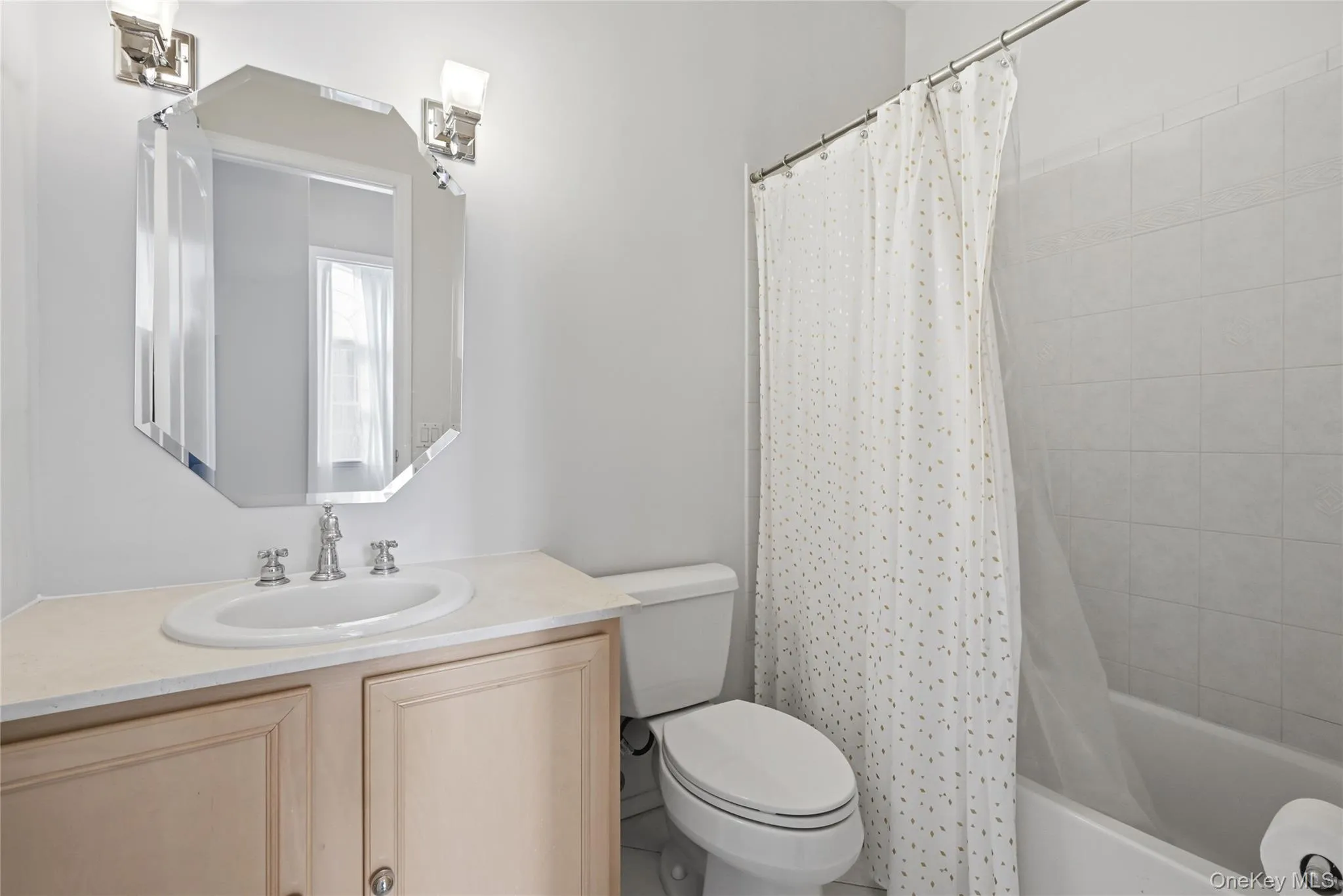 9 Shelly Lane, Brookhaven, NY, 2 Bedrooms Bedrooms, 10 Rooms Rooms,2 BathroomsBathrooms,Residential Lease,For Rent,Shelly,0,952488 9 Shelly Lane, Brookhaven, NY, 2 Bedrooms Bedrooms, 10 Rooms Rooms,2 BathroomsBathrooms,Residential Lease,For Rent,Shelly,0,952488