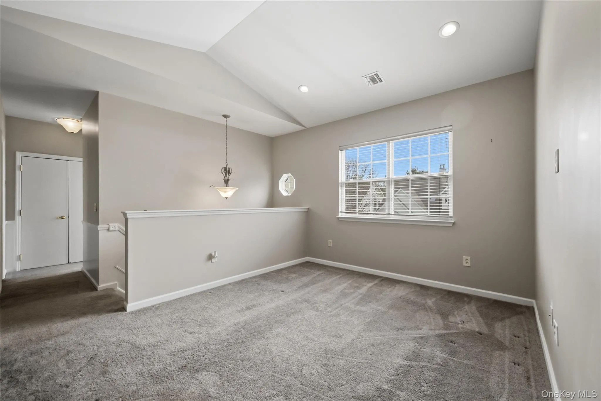 9 Shelly Lane, Brookhaven, NY, 2 Bedrooms Bedrooms, 10 Rooms Rooms,2 BathroomsBathrooms,Residential Lease,For Rent,Shelly,0,952488 9 Shelly Lane, Brookhaven, NY, 2 Bedrooms Bedrooms, 10 Rooms Rooms,2 BathroomsBathrooms,Residential Lease,For Rent,Shelly,0,952488