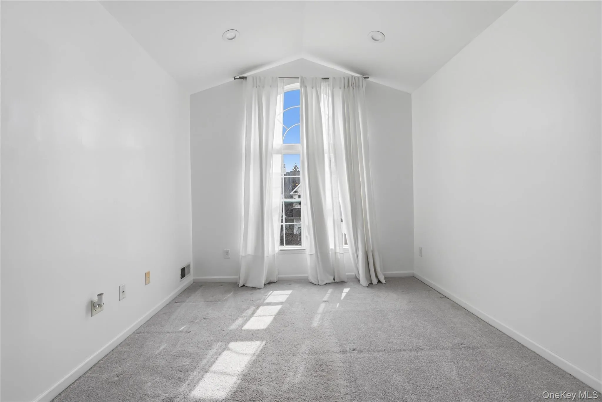 9 Shelly Lane, Brookhaven, NY, 2 Bedrooms Bedrooms, 10 Rooms Rooms,2 BathroomsBathrooms,Residential Lease,For Rent,Shelly,0,952488 9 Shelly Lane, Brookhaven, NY, 2 Bedrooms Bedrooms, 10 Rooms Rooms,2 BathroomsBathrooms,Residential Lease,For Rent,Shelly,0,952488