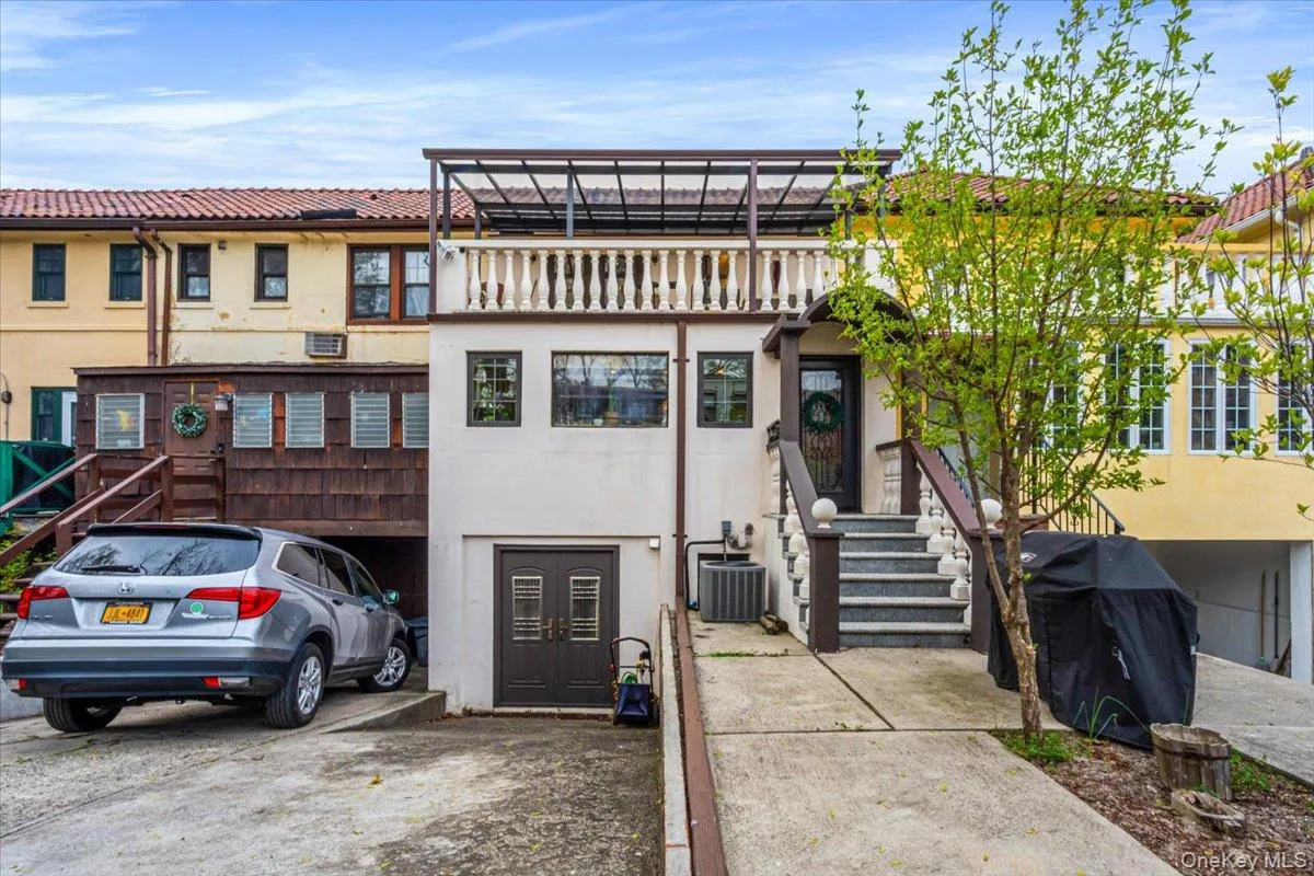 68-48 Fleet Street, New York, NY, 4 Bedrooms Bedrooms, 9 Rooms Rooms,3 BathroomsBathrooms,Residential Lease,Idx,Fleet,0,952504 68-48 Fleet Street, New York, NY, 4 Bedrooms Bedrooms, 9 Rooms Rooms,3 BathroomsBathrooms,Residential Lease,Idx,Fleet,0,952504