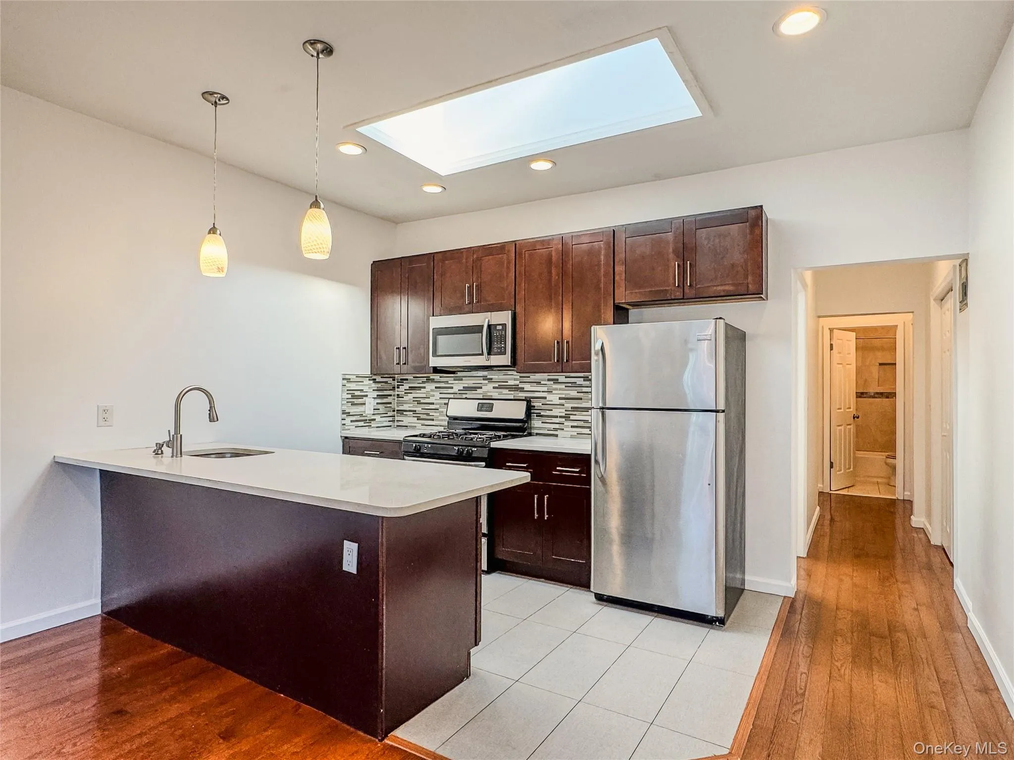 209-211 Main Street, Oyster Bay, NY, 2 Bedrooms Bedrooms, 4 Rooms Rooms,1 BathroomBathrooms,Residential Lease,Idx,Main,0,952510 209-211 Main Street, Oyster Bay, NY, 2 Bedrooms Bedrooms, 4 Rooms Rooms,1 BathroomBathrooms,Residential Lease,Idx,Main,0,952510