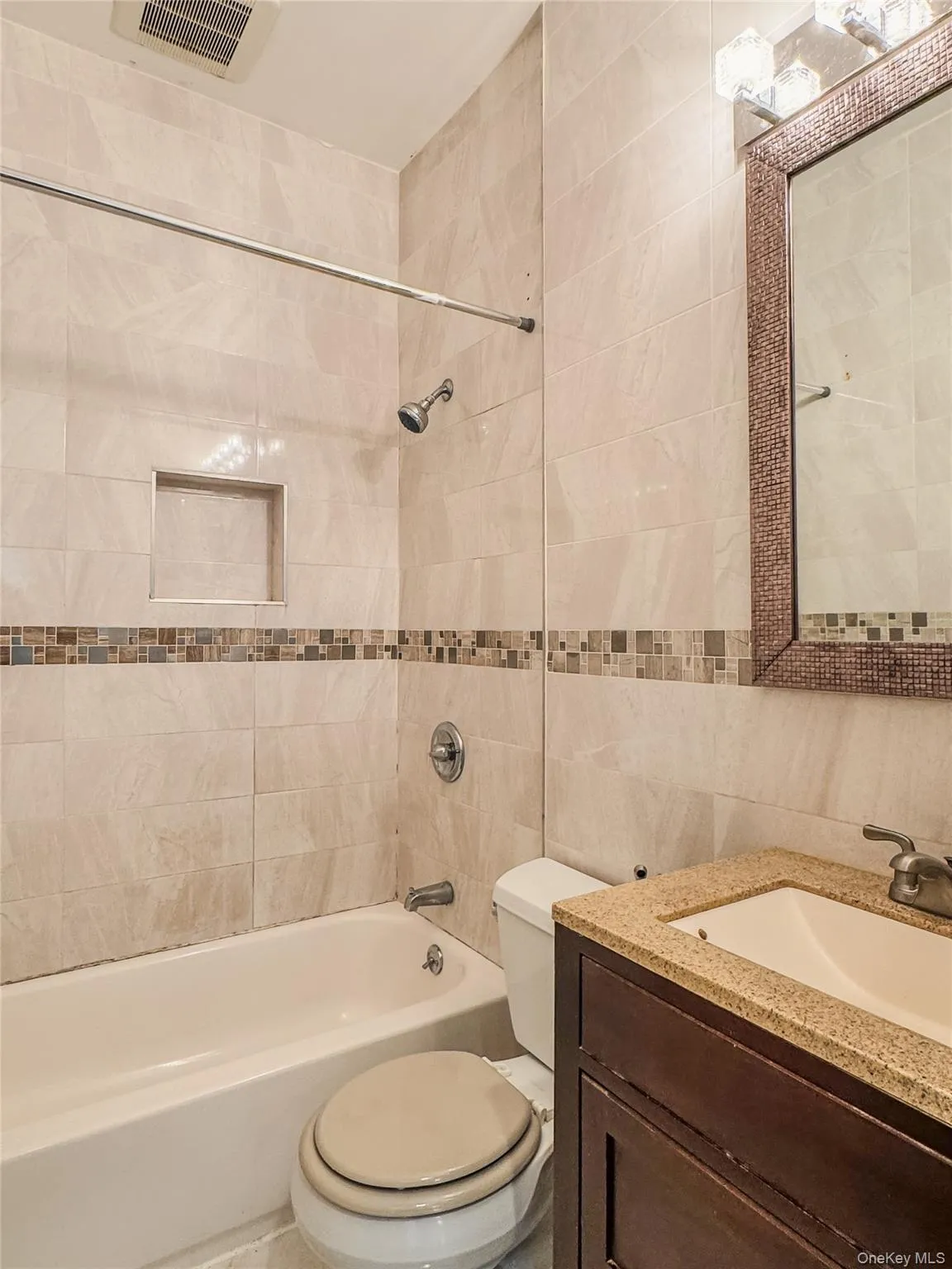 209-211 Main Street, Oyster Bay, NY, 2 Bedrooms Bedrooms, 4 Rooms Rooms,1 BathroomBathrooms,Residential Lease,Idx,Main,0,952510 209-211 Main Street, Oyster Bay, NY, 2 Bedrooms Bedrooms, 4 Rooms Rooms,1 BathroomBathrooms,Residential Lease,Idx,Main,0,952510