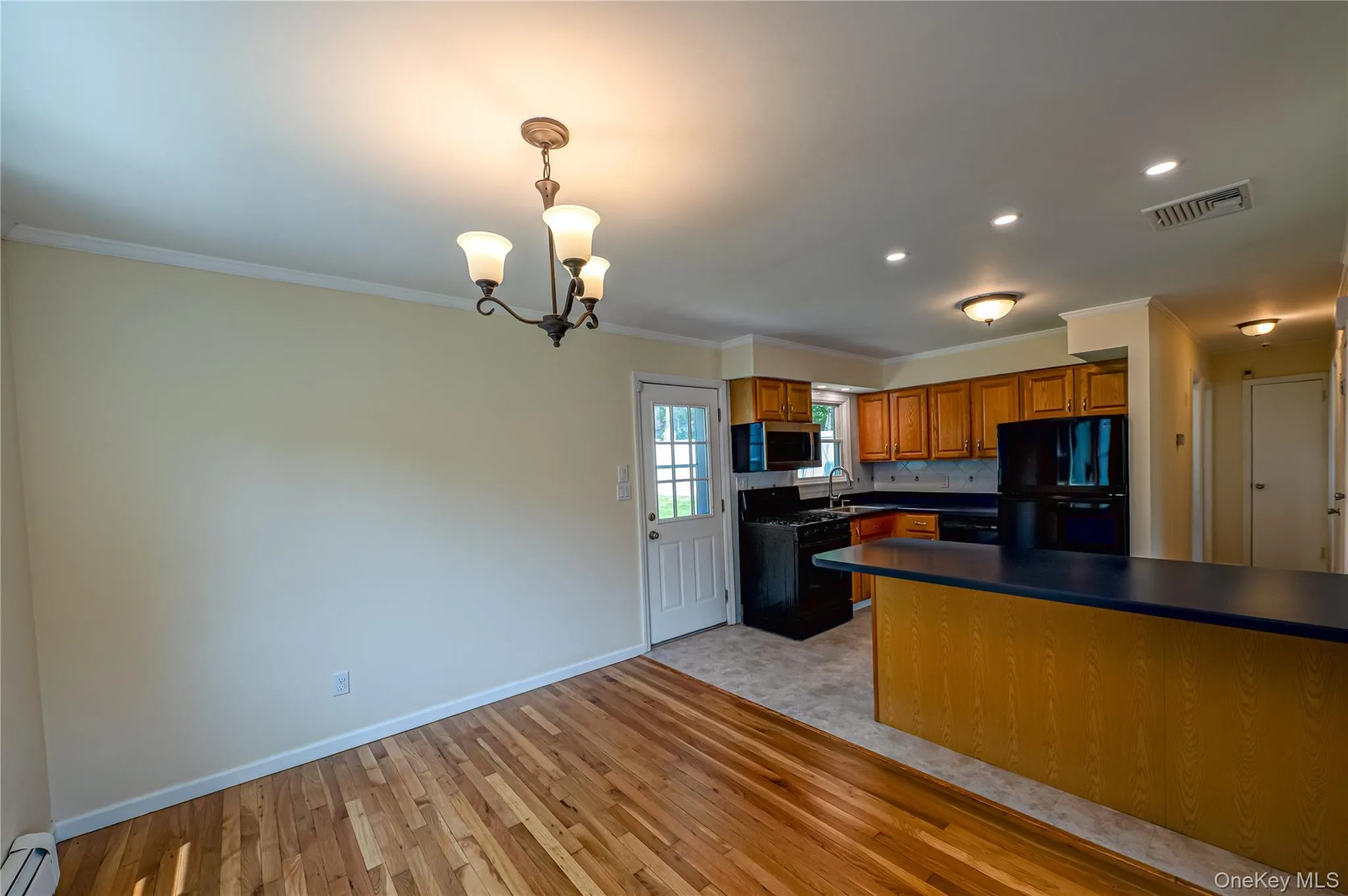 69 Allan Drive, Oyster Bay, NY, 5 Bedrooms Bedrooms, 8 Rooms Rooms,2 BathroomsBathrooms,Residential Lease,For Rent,Allan,0,952542 69 Allan Drive, Oyster Bay, NY, 5 Bedrooms Bedrooms, 8 Rooms Rooms,2 BathroomsBathrooms,Residential Lease,For Rent,Allan,0,952542