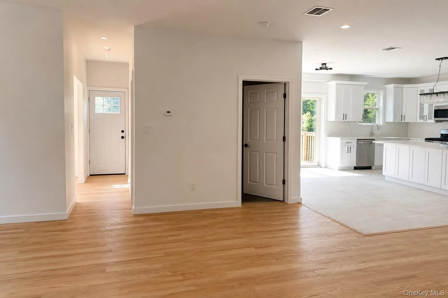38 Johnsontown Road, Ramapo, NY, 4 Bedrooms Bedrooms, 10 Rooms Rooms,3 BathroomsBathrooms,Residential,For Rent,Johnsontown,0,952548 38 Johnsontown Road, Ramapo, NY, 4 Bedrooms Bedrooms, 10 Rooms Rooms,3 BathroomsBathrooms,Residential,For Rent,Johnsontown,0,952548