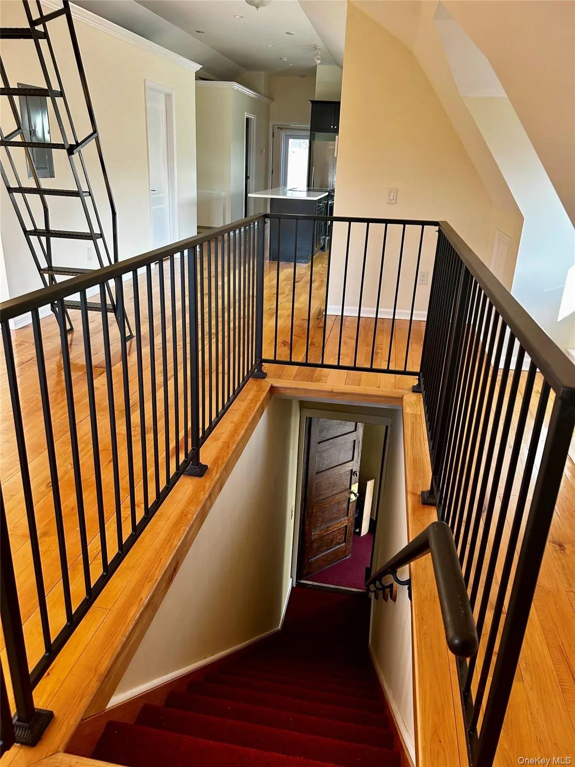 409 261st Street, New York, NY, 2 Bedrooms Bedrooms, 5 Rooms Rooms,2 BathroomsBathrooms,Residential Lease,For Rent,261st,0,952601 409 261st Street, New York, NY, 2 Bedrooms Bedrooms, 5 Rooms Rooms,2 BathroomsBathrooms,Residential Lease,For Rent,261st,0,952601