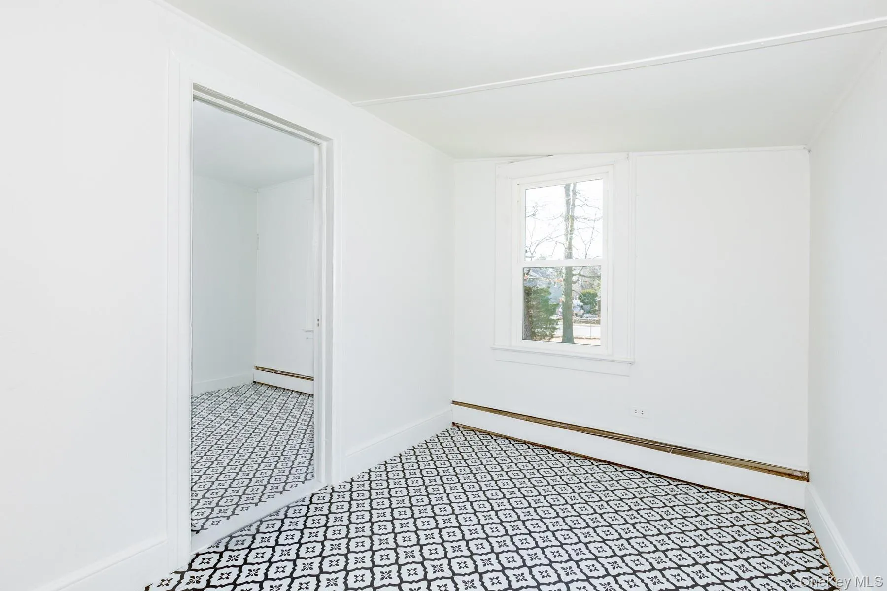 160 Austin Street, Babylon, NY, 2 Bedrooms Bedrooms, 4 Rooms Rooms,1 BathroomBathrooms,Residential Lease,Idx,Austin,0,952653 160 Austin Street, Babylon, NY, 2 Bedrooms Bedrooms, 4 Rooms Rooms,1 BathroomBathrooms,Residential Lease,Idx,Austin,0,952653