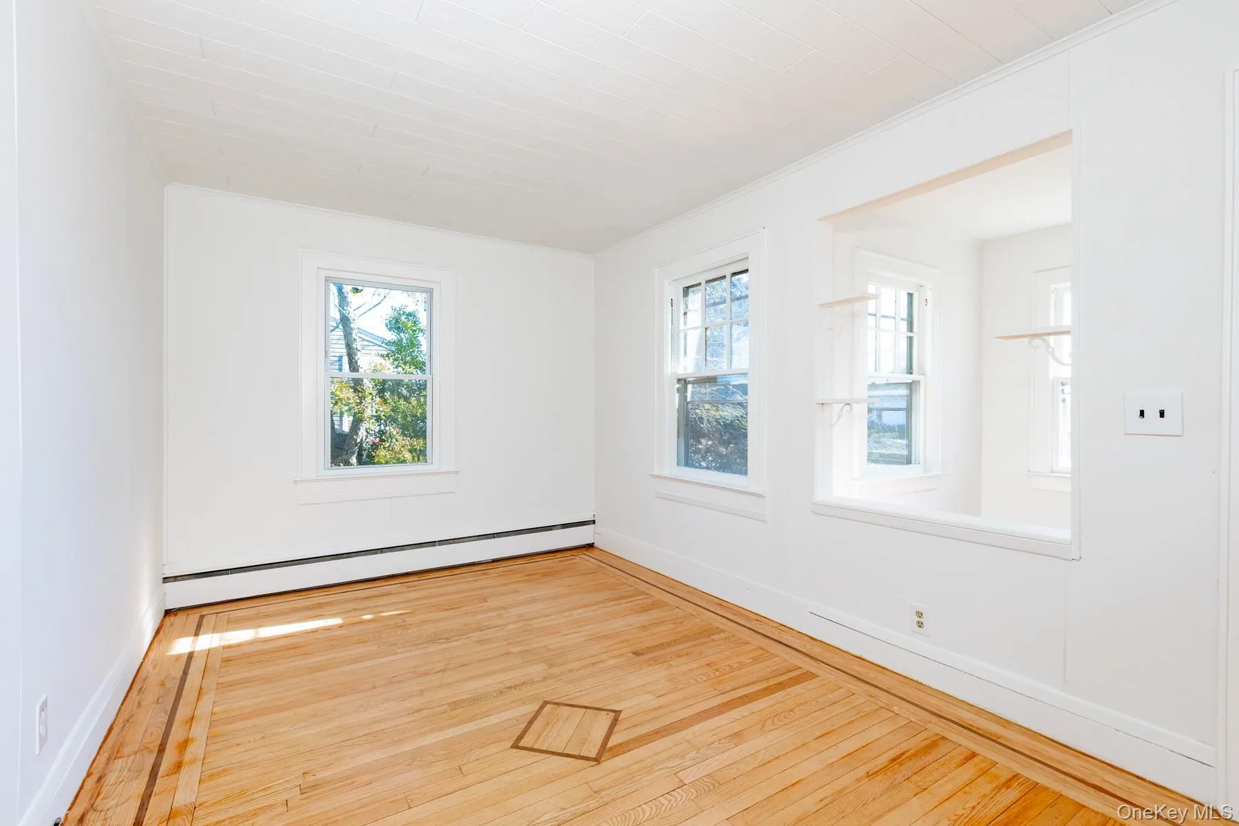 160 Austin Street, Babylon, NY, 2 Bedrooms Bedrooms, 4 Rooms Rooms,1 BathroomBathrooms,Residential Lease,Idx,Austin,0,952653 160 Austin Street, Babylon, NY, 2 Bedrooms Bedrooms, 4 Rooms Rooms,1 BathroomBathrooms,Residential Lease,Idx,Austin,0,952653