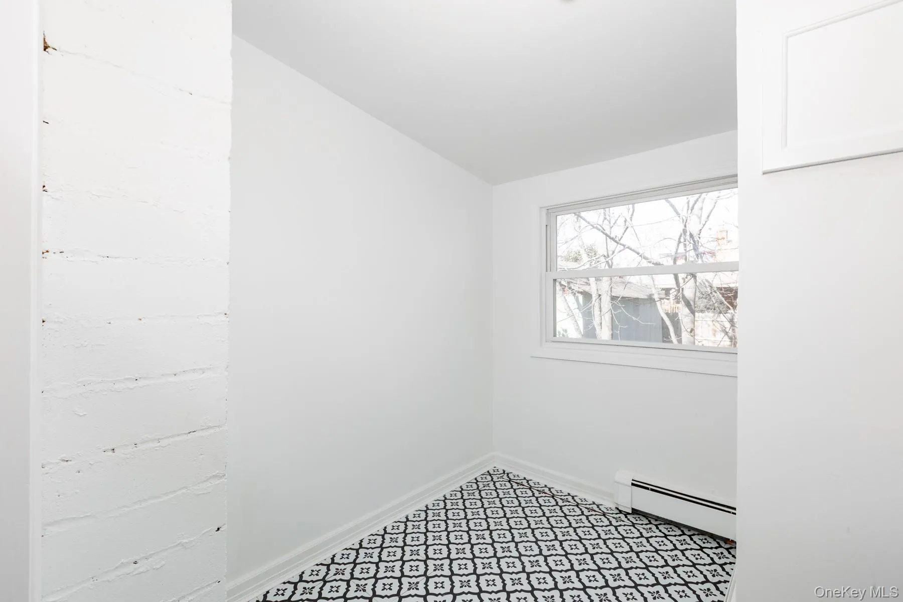 160 Austin Street, Babylon, NY, 2 Bedrooms Bedrooms, 4 Rooms Rooms,1 BathroomBathrooms,Residential Lease,Idx,Austin,0,952653 160 Austin Street, Babylon, NY, 2 Bedrooms Bedrooms, 4 Rooms Rooms,1 BathroomBathrooms,Residential Lease,Idx,Austin,0,952653