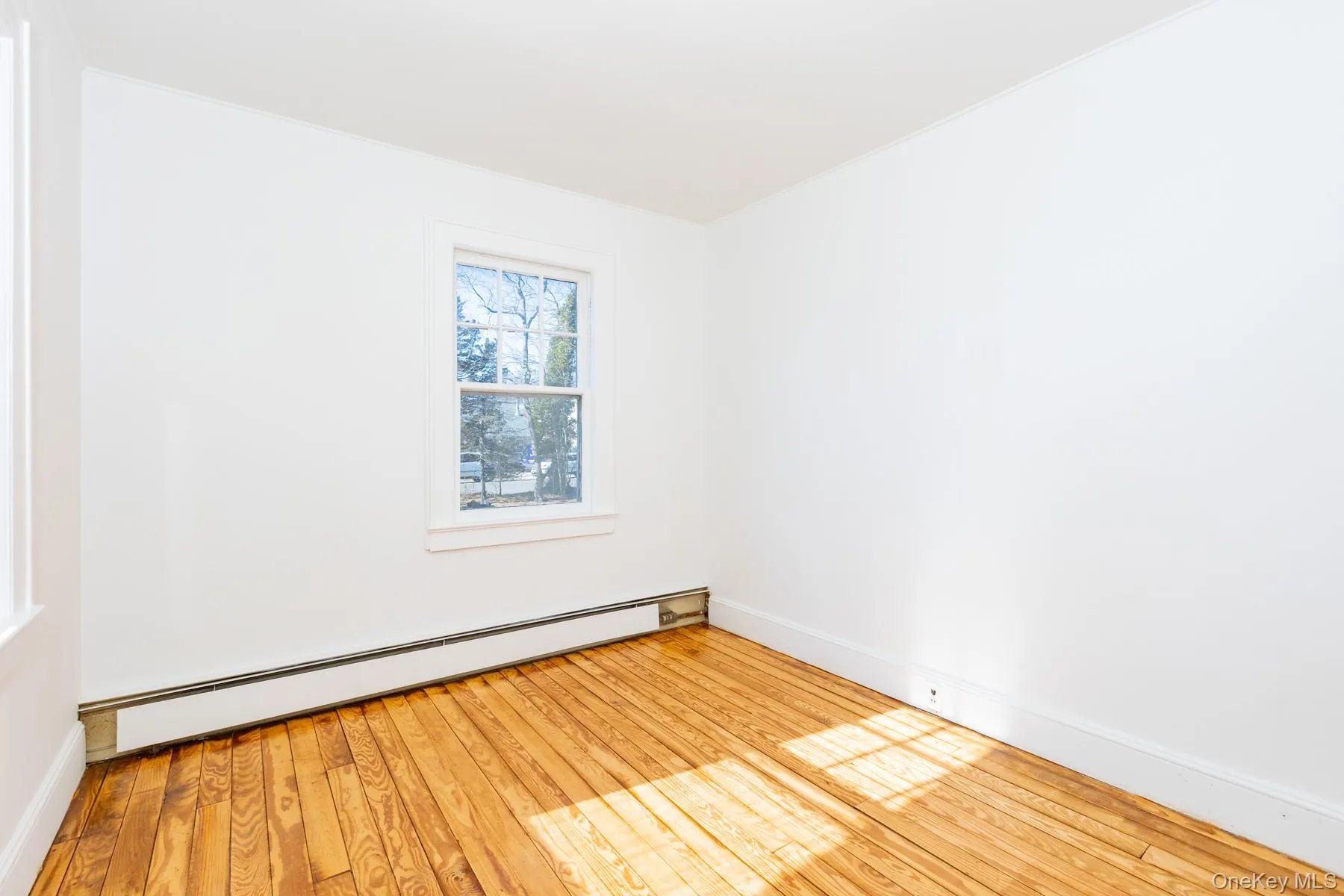 160 Austin Street, Babylon, NY, 2 Bedrooms Bedrooms, 4 Rooms Rooms,1 BathroomBathrooms,Residential Lease,Idx,Austin,0,952653 160 Austin Street, Babylon, NY, 2 Bedrooms Bedrooms, 4 Rooms Rooms,1 BathroomBathrooms,Residential Lease,Idx,Austin,0,952653