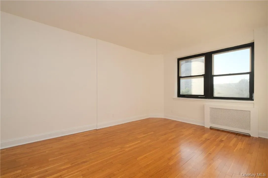 Apt. 5F - Another view of Primary Bedroom facing west, with Hudson River and Palisades view. Apt. 5F - Another view of Primary Bedroom facing west, with Hudson River and Palisades view.