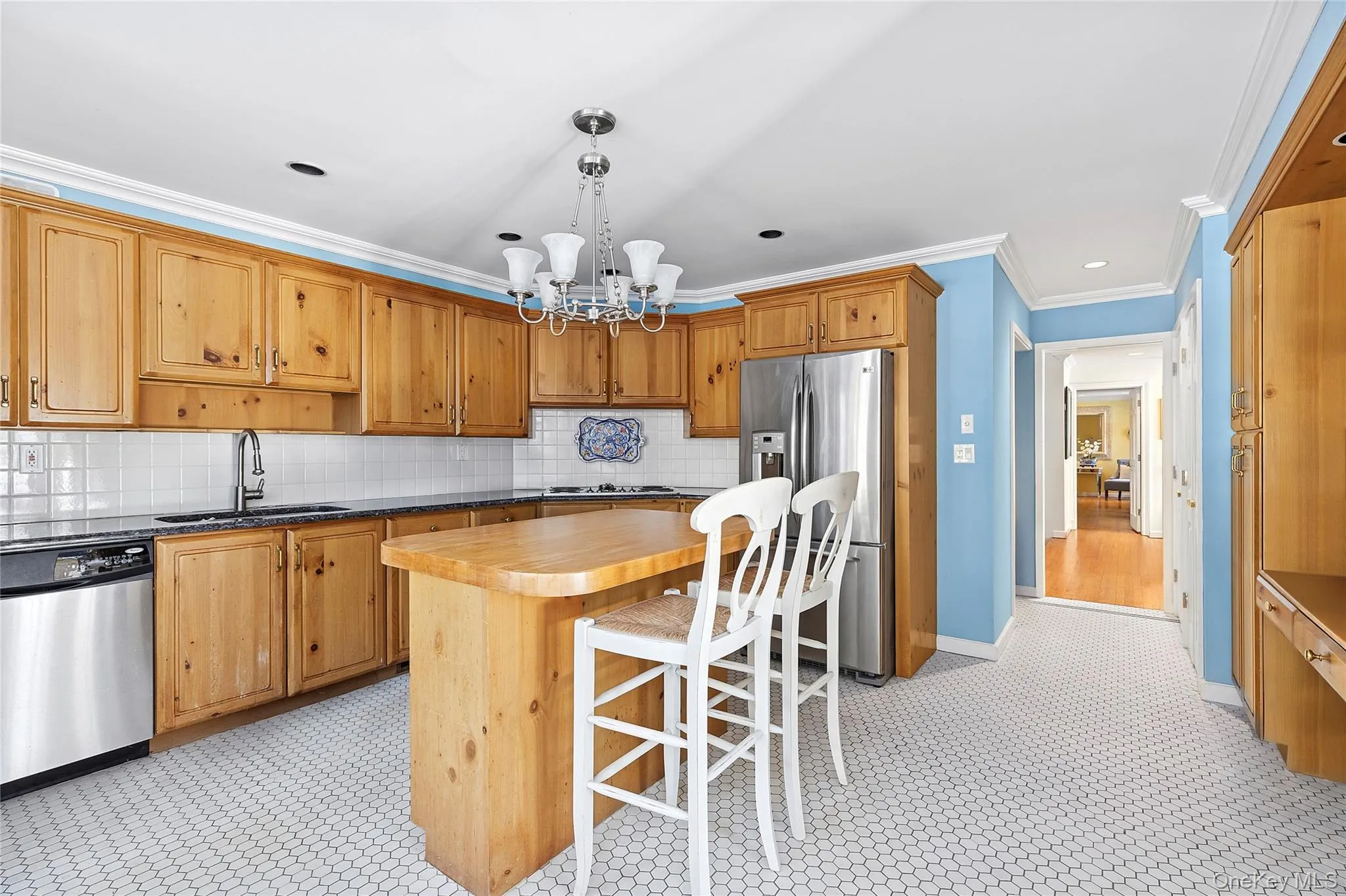 19 and 33 Bridgefield Road, Southampton, NY, 6 Bedrooms Bedrooms, 12 Rooms Rooms,6 BathroomsBathrooms,Residential,For Rent,Bridgefield,0,KEY952705 19 and 33 Bridgefield Road, Southampton, NY, 6 Bedrooms Bedrooms, 12 Rooms Rooms,6 BathroomsBathrooms,Residential,For Rent,Bridgefield,0,KEY952705