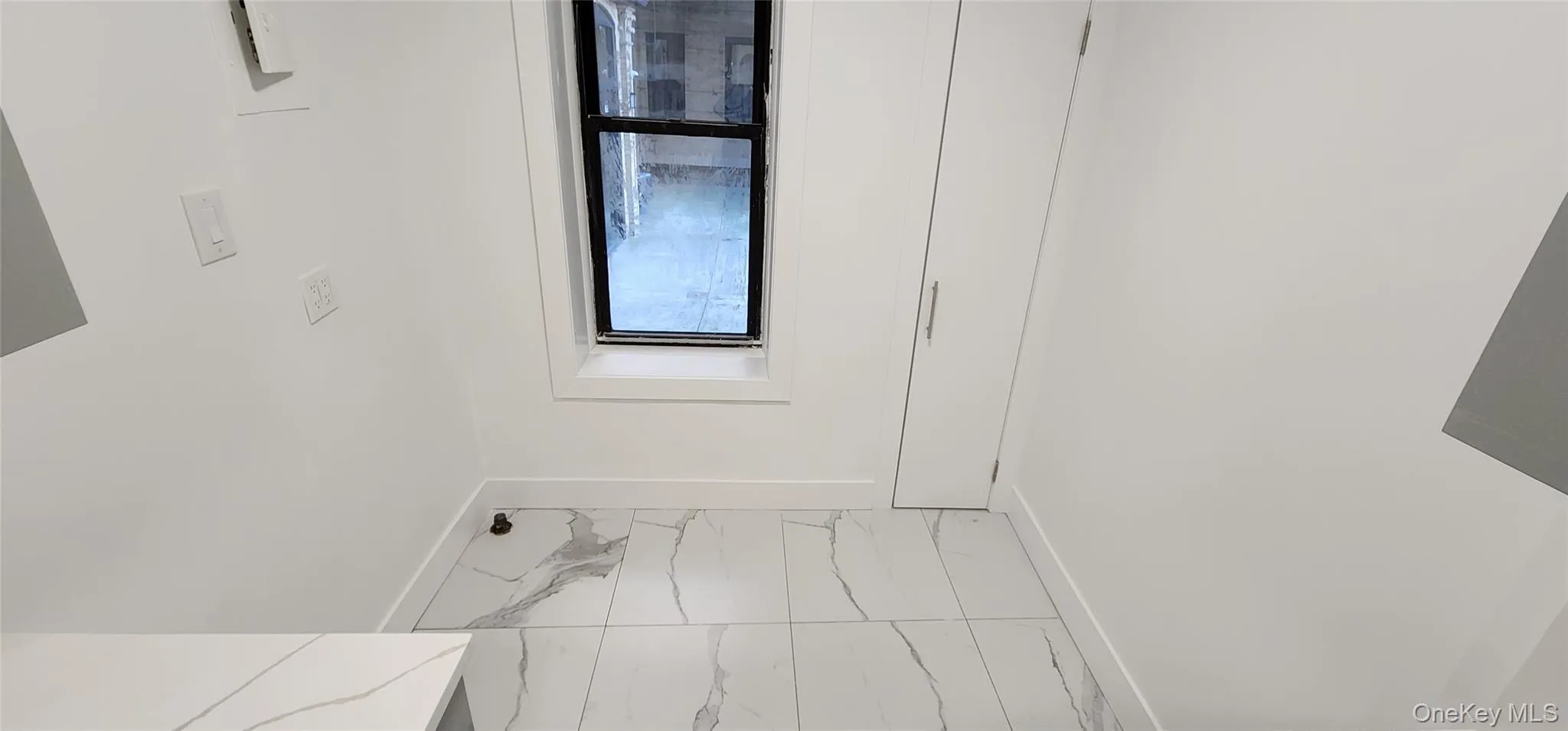 83-52 Talbot Street, New York, NY, 2 Bedrooms Bedrooms, 4 Rooms Rooms,1 BathroomBathrooms,Residential,For Rent,Street,0,952712 83-52 Talbot Street, New York, NY, 2 Bedrooms Bedrooms, 4 Rooms Rooms,1 BathroomBathrooms,Residential,For Rent,Street,0,952712