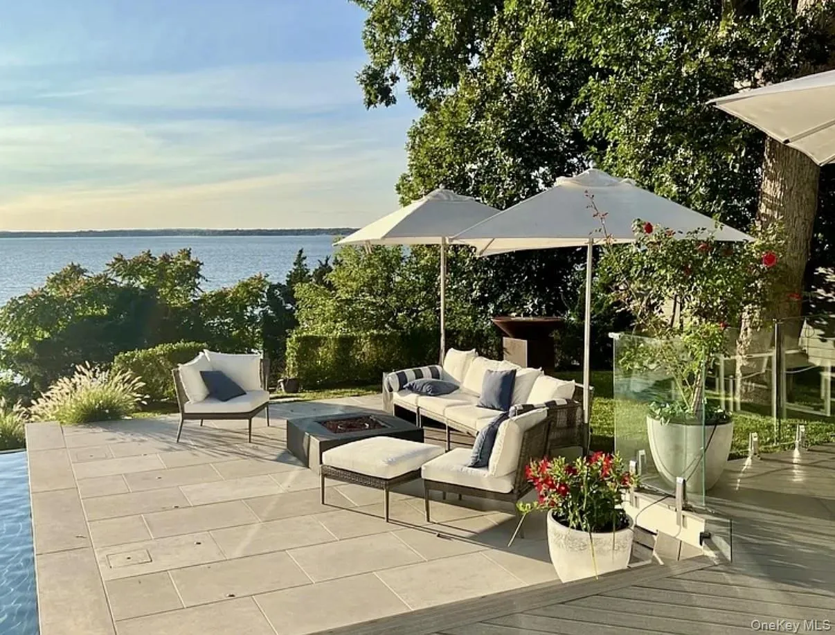 16 Shore Road, Southampton, NY, 3 Bedrooms Bedrooms, 4 Rooms Rooms,2 BathroomsBathrooms,Residential Lease,Idx,Shore,0,952723 16 Shore Road, Southampton, NY, 3 Bedrooms Bedrooms, 4 Rooms Rooms,2 BathroomsBathrooms,Residential Lease,Idx,Shore,0,952723