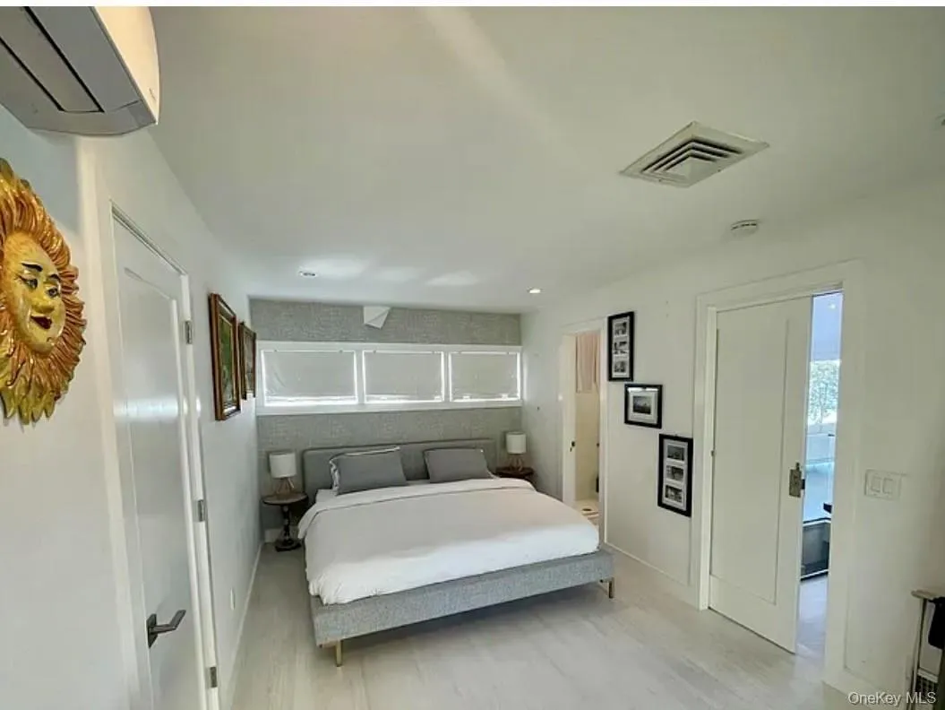 16 Shore Road, Southampton, NY, 3 Bedrooms Bedrooms, 4 Rooms Rooms,2 BathroomsBathrooms,Residential Lease,Idx,Shore,0,952723 16 Shore Road, Southampton, NY, 3 Bedrooms Bedrooms, 4 Rooms Rooms,2 BathroomsBathrooms,Residential Lease,Idx,Shore,0,952723