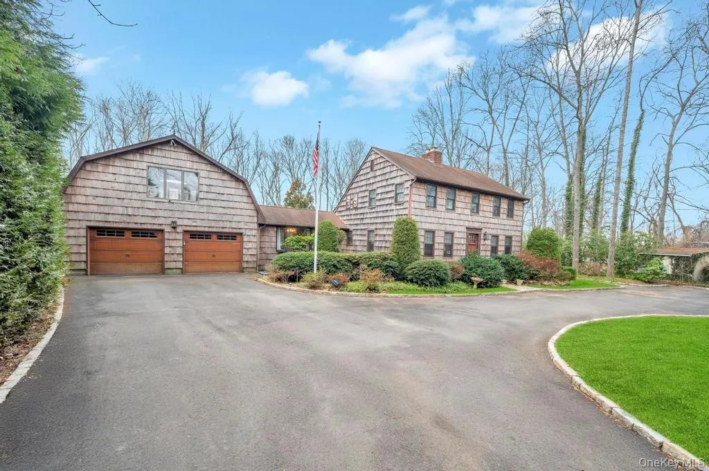 807 Union Avenue, Riverhead, NY, 4 Bedrooms Bedrooms, 7 Rooms Rooms,2 BathroomsBathrooms,Residential Lease,For Rent,Union,0,952733 807 Union Avenue, Riverhead, NY, 4 Bedrooms Bedrooms, 7 Rooms Rooms,2 BathroomsBathrooms,Residential Lease,For Rent,Union,0,952733