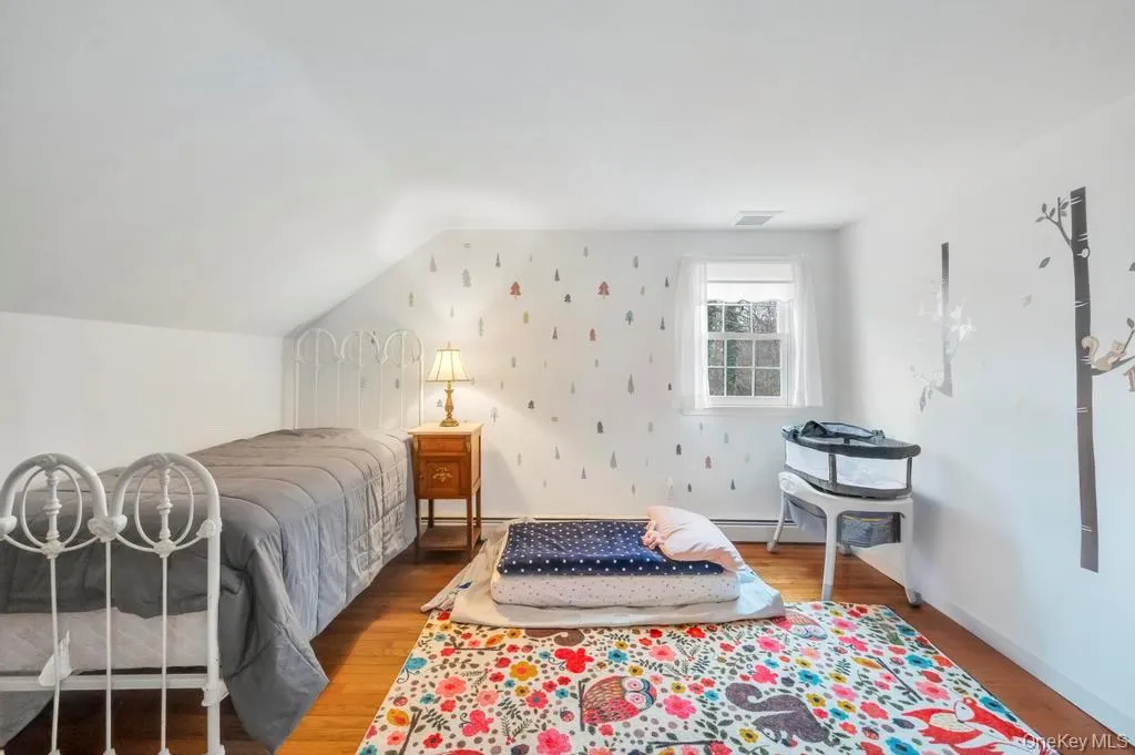 807 Union Avenue, Riverhead, NY, 4 Bedrooms Bedrooms, 7 Rooms Rooms,2 BathroomsBathrooms,Residential Lease,Idx,Union,0,952733 807 Union Avenue, Riverhead, NY, 4 Bedrooms Bedrooms, 7 Rooms Rooms,2 BathroomsBathrooms,Residential Lease,Idx,Union,0,952733