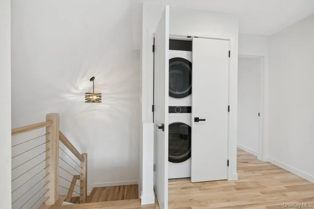 45 Ditch Plains Road, East Hampton, NY, 3 Bedrooms Bedrooms, 6 Rooms Rooms,3 BathroomsBathrooms,Residential,For Rent,Ditch Plains,0,952737 45 Ditch Plains Road, East Hampton, NY, 3 Bedrooms Bedrooms, 6 Rooms Rooms,3 BathroomsBathrooms,Residential,For Rent,Ditch Plains,0,952737