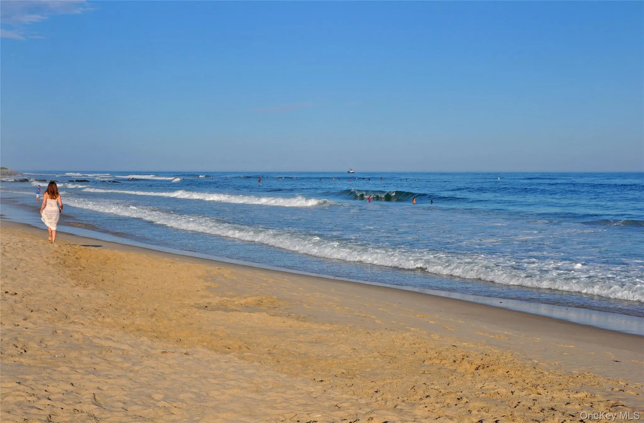45 Ditch Plains Road, East Hampton, NY, 3 Bedrooms Bedrooms, 6 Rooms Rooms,3 BathroomsBathrooms,Residential,For Rent,Ditch Plains,0,952737 45 Ditch Plains Road, East Hampton, NY, 3 Bedrooms Bedrooms, 6 Rooms Rooms,3 BathroomsBathrooms,Residential,For Rent,Ditch Plains,0,952737