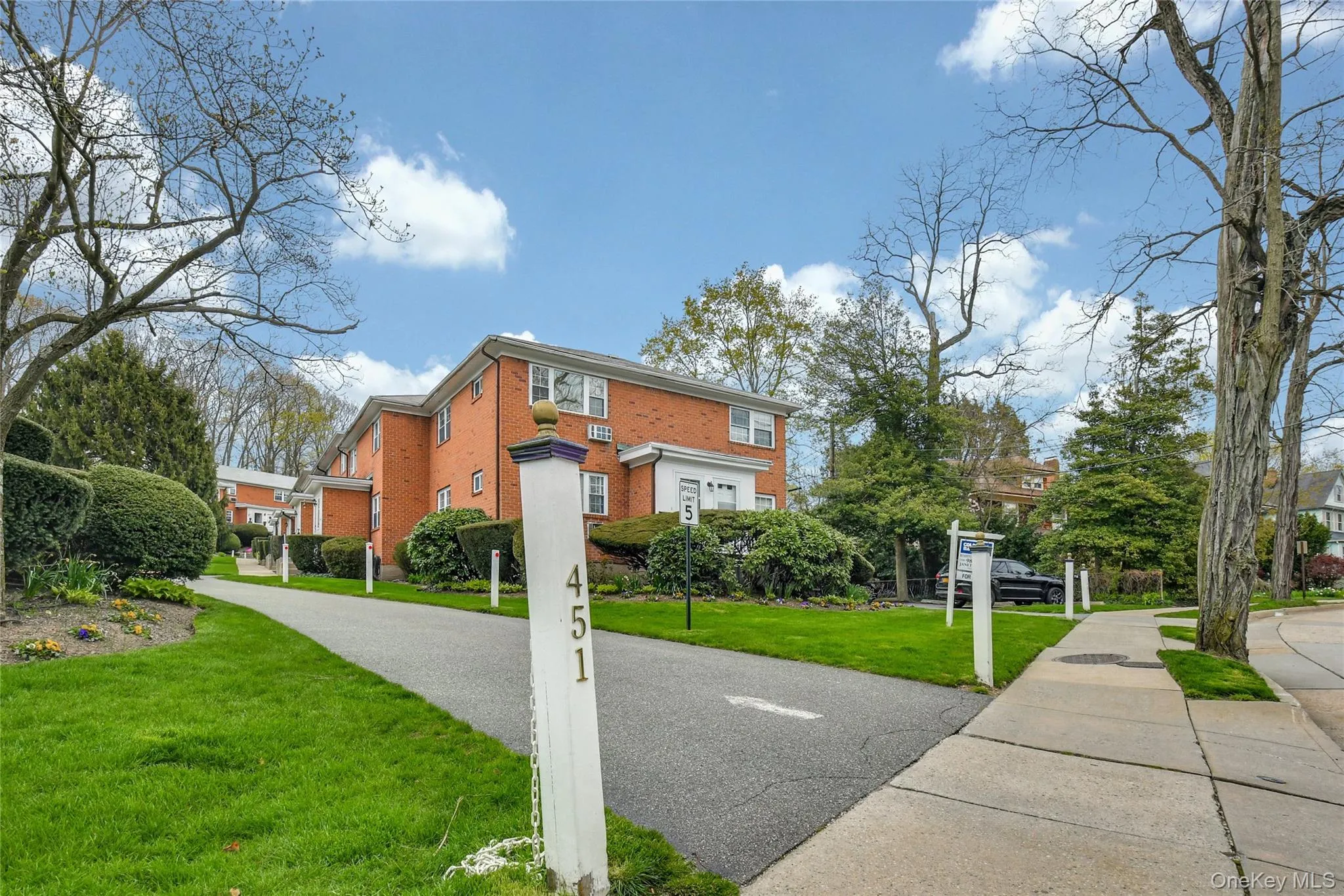 451 Main Street Northport Village "Great Easy Living" 451 Main Street Northport Village "Great Easy Living"