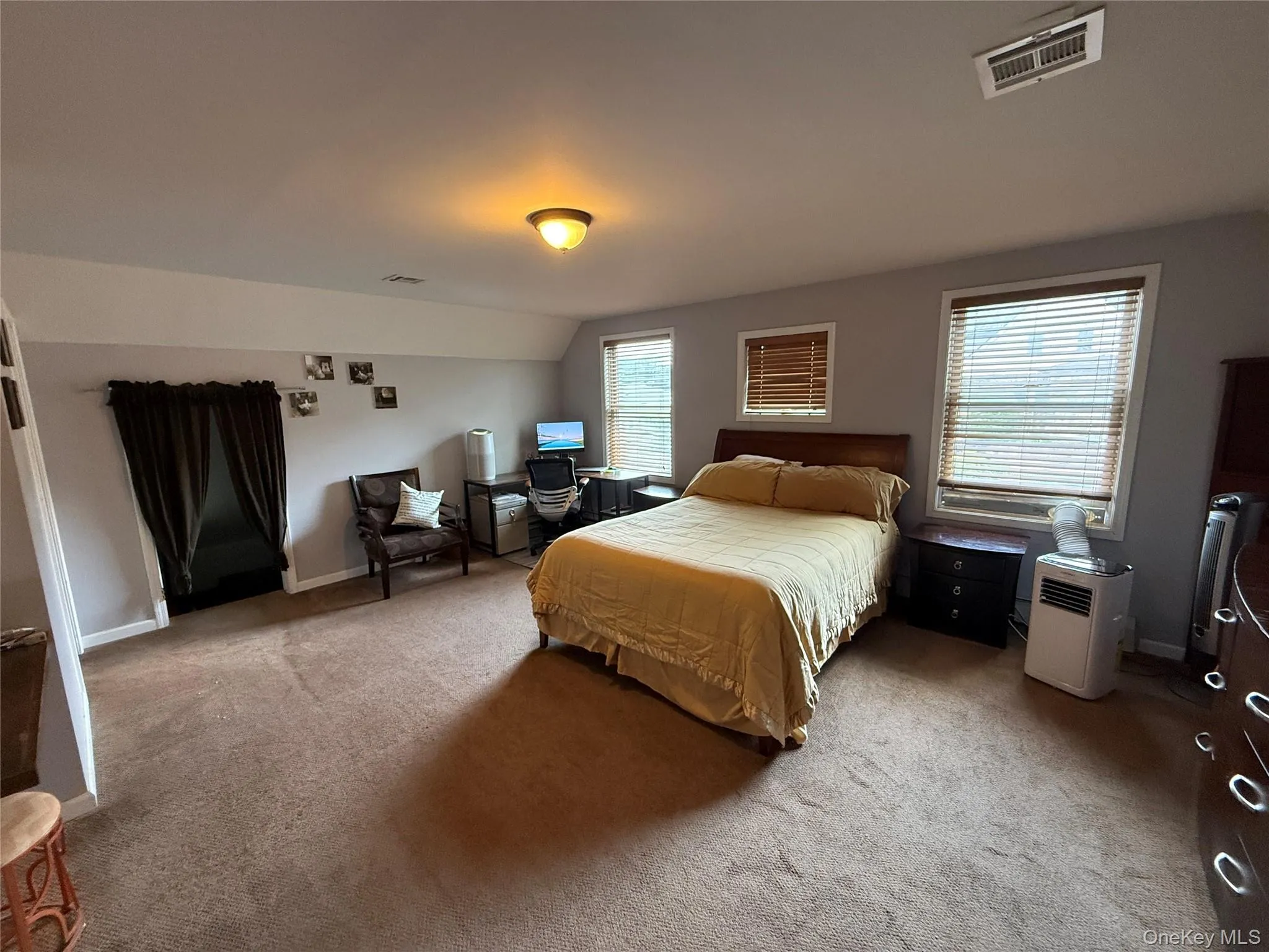 23 Swezey Place, Monroe, NY, 2 Bedrooms Bedrooms, 5 Rooms Rooms,1 BathroomBathrooms,Residential,For Rent,Swezey,0,952782 23 Swezey Place, Monroe, NY, 2 Bedrooms Bedrooms, 5 Rooms Rooms,1 BathroomBathrooms,Residential,For Rent,Swezey,0,952782