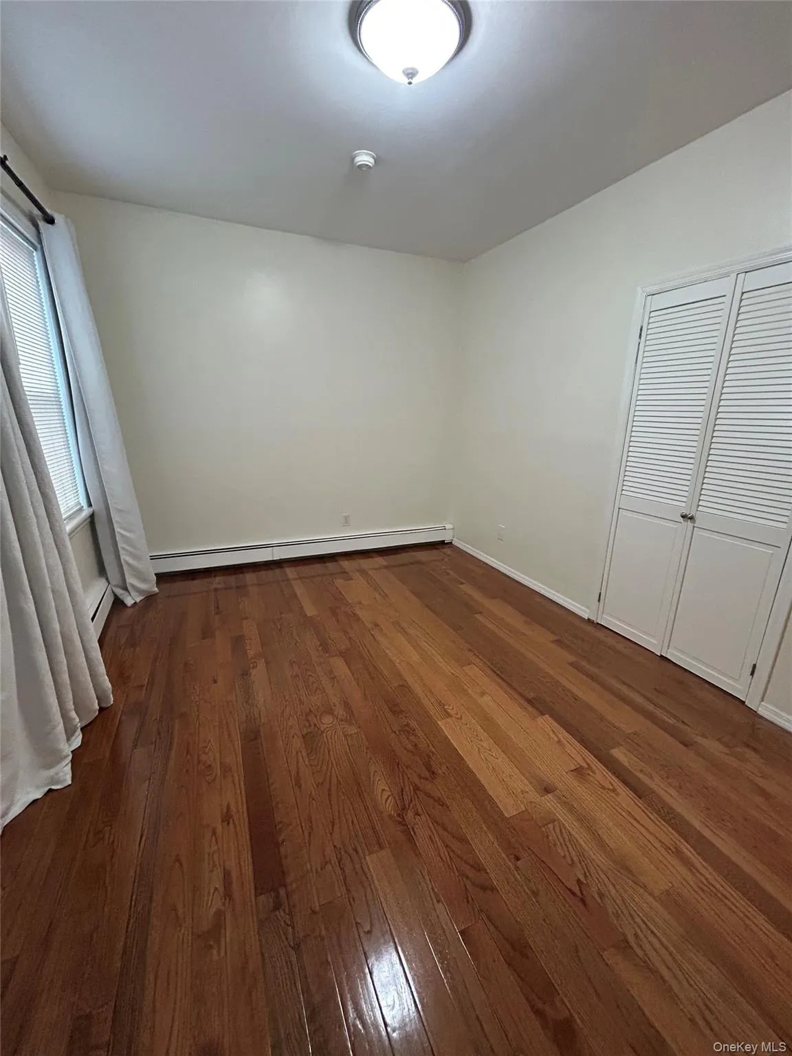 21 Catherine Street, Hempstead, NY, 2 Bedrooms Bedrooms, 5 Rooms Rooms,1 BathroomBathrooms,Residential Lease,Idx,Catherine,0,952799 21 Catherine Street, Hempstead, NY, 2 Bedrooms Bedrooms, 5 Rooms Rooms,1 BathroomBathrooms,Residential Lease,Idx,Catherine,0,952799