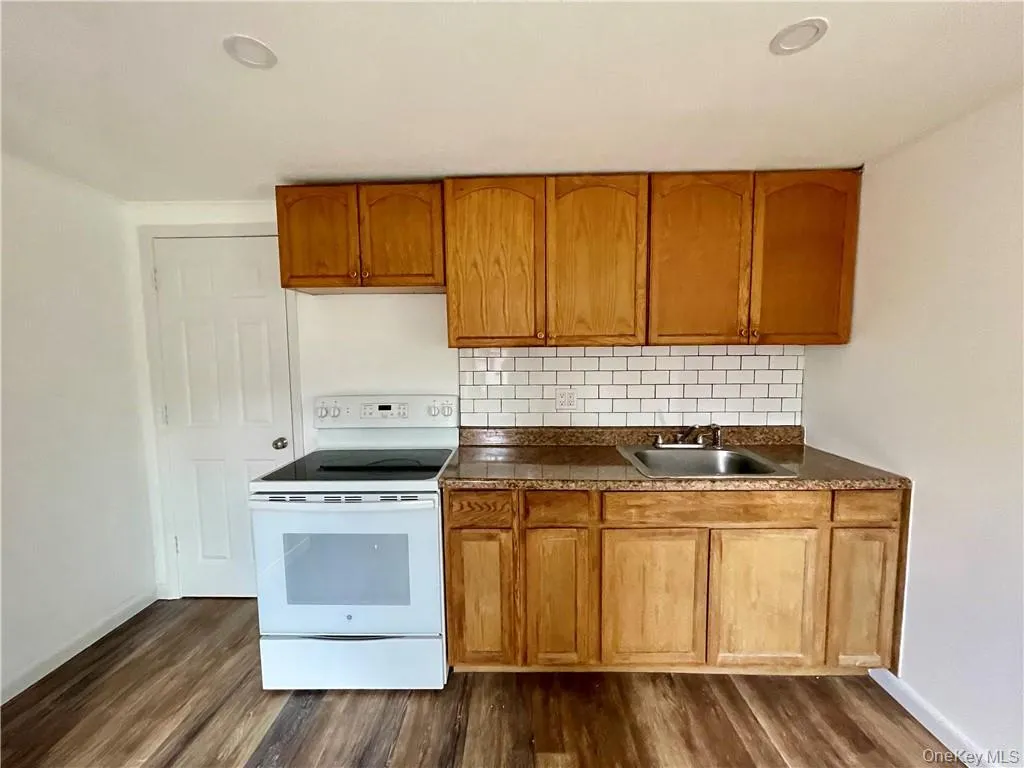 5 FRANCES Drive, East Fishkill, NY, 1 Bedroom Bedrooms, 2 Rooms Rooms,1 BathroomBathrooms,Residential Lease,Idx,FRANCES,0,952802 5 FRANCES Drive, East Fishkill, NY, 1 Bedroom Bedrooms, 2 Rooms Rooms,1 BathroomBathrooms,Residential Lease,Idx,FRANCES,0,952802