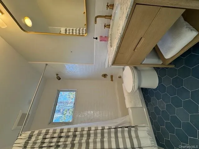 14 Park Circle, Southampton, NY, 3 Bedrooms Bedrooms, 7 Rooms Rooms,2 BathroomsBathrooms,Residential Lease,For Rent,Park,0,952827 14 Park Circle, Southampton, NY, 3 Bedrooms Bedrooms, 7 Rooms Rooms,2 BathroomsBathrooms,Residential Lease,For Rent,Park,0,952827