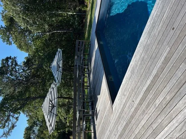 14 Park Circle, Southampton, NY, 3 Bedrooms Bedrooms, 7 Rooms Rooms,2 BathroomsBathrooms,Residential Lease,For Rent,Park,0,952827 14 Park Circle, Southampton, NY, 3 Bedrooms Bedrooms, 7 Rooms Rooms,2 BathroomsBathrooms,Residential Lease,For Rent,Park,0,952827