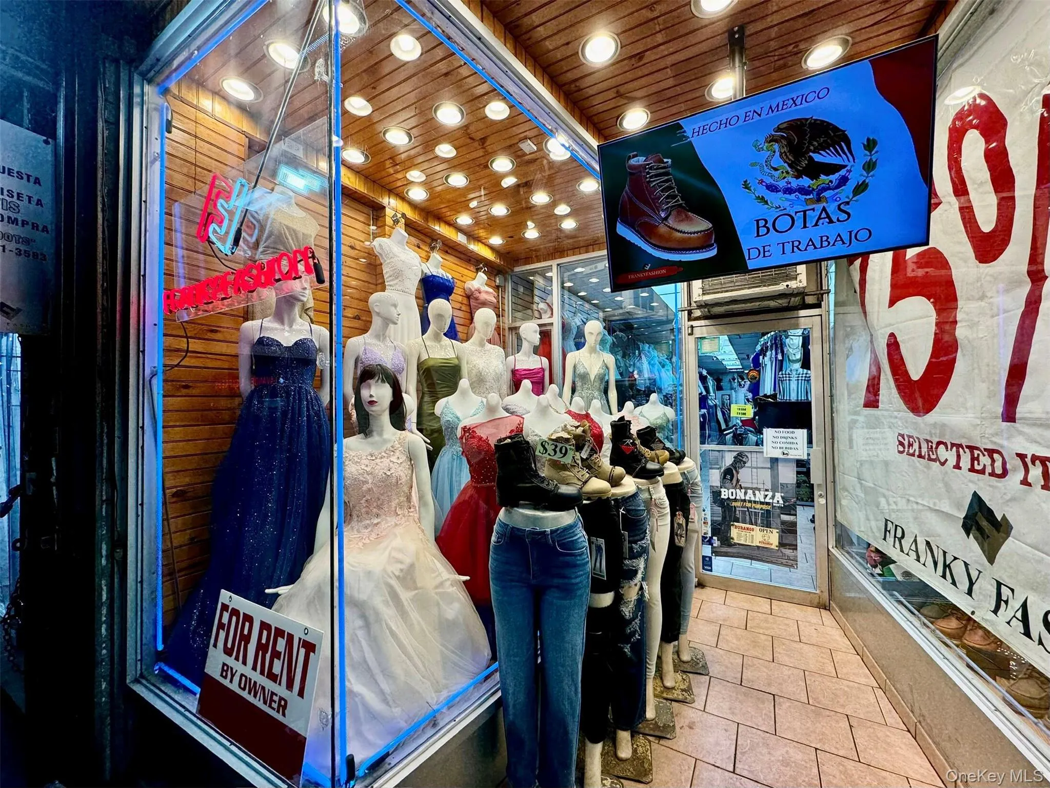 94-17 Roosevelt Avenue, New York, NY, ,Commercial Lease,Idx,Roosevelt,0,952835 94-17 Roosevelt Avenue, New York, NY, ,Commercial Lease,Idx,Roosevelt,0,952835