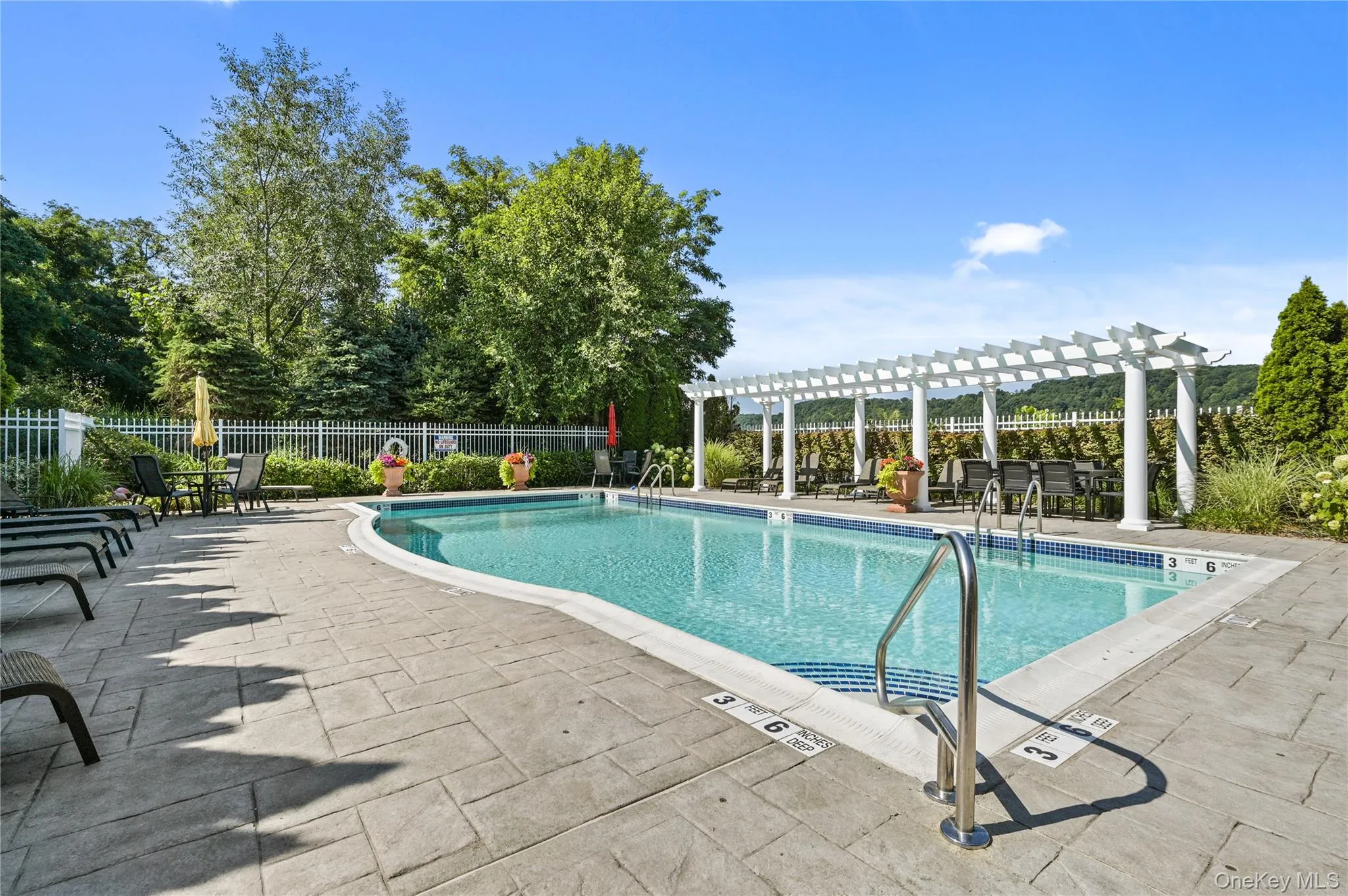 310 Bridgeview Drive, Poughkeepsie, NY, 2 Bedrooms Bedrooms, 5 Rooms Rooms,2 BathroomsBathrooms,Residential,For Rent,Bridgeview,0,952863 310 Bridgeview Drive, Poughkeepsie, NY, 2 Bedrooms Bedrooms, 5 Rooms Rooms,2 BathroomsBathrooms,Residential,For Rent,Bridgeview,0,952863