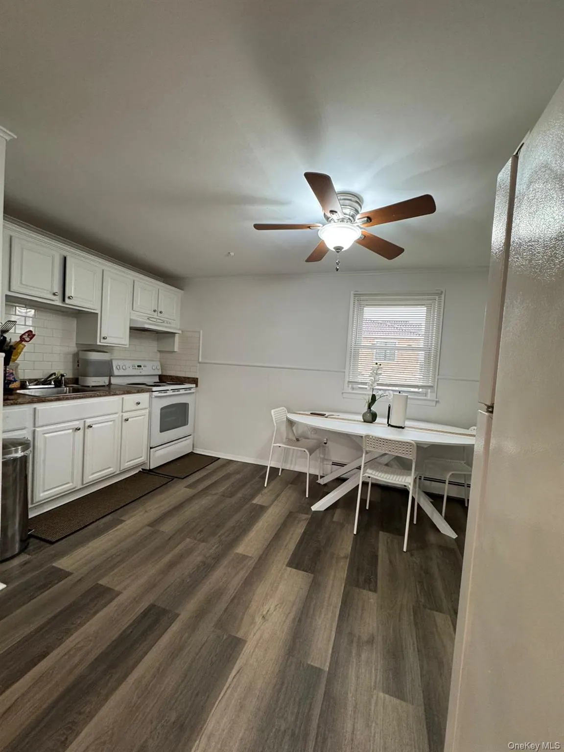 74 Dow Avenue, North Hempstead, NY, 2 Bedrooms Bedrooms, 4 Rooms Rooms,1 BathroomBathrooms,Residential Lease,Idx,Dow,0,952864 74 Dow Avenue, North Hempstead, NY, 2 Bedrooms Bedrooms, 4 Rooms Rooms,1 BathroomBathrooms,Residential Lease,Idx,Dow,0,952864