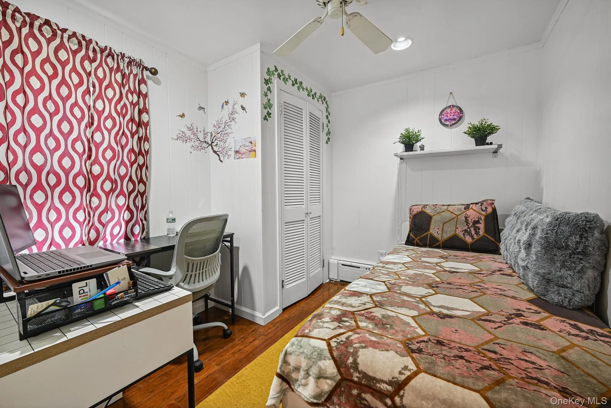 13 Herbert Avenue, North Hempstead, NY, 3 Bedrooms Bedrooms, 6 Rooms Rooms,1 BathroomBathrooms,Residential Lease,Idx,Herbert,0,952870 13 Herbert Avenue, North Hempstead, NY, 3 Bedrooms Bedrooms, 6 Rooms Rooms,1 BathroomBathrooms,Residential Lease,Idx,Herbert,0,952870