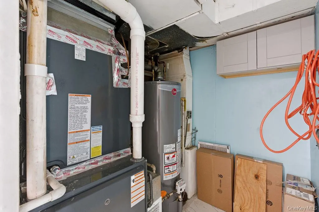 160-09 86th Street, New York, NY, 4 Bedrooms Bedrooms, 8 Rooms Rooms,2 BathroomsBathrooms,Residential,For Rent,86th,0,952871 160-09 86th Street, New York, NY, 4 Bedrooms Bedrooms, 8 Rooms Rooms,2 BathroomsBathrooms,Residential,For Rent,86th,0,952871