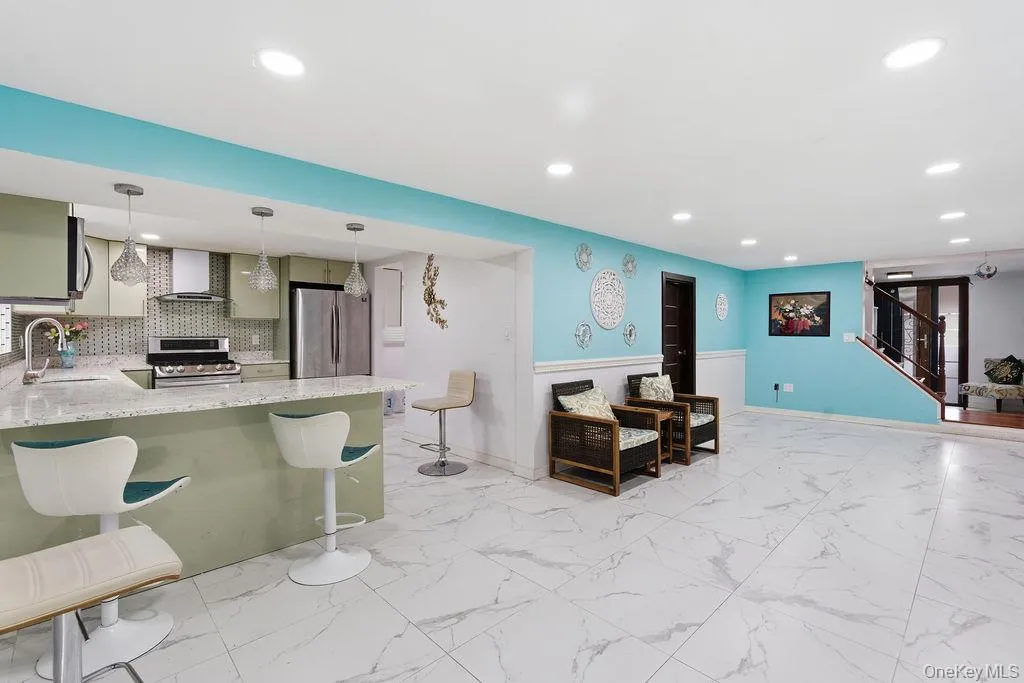 160-09 86th Street, New York, NY, 4 Bedrooms Bedrooms, 8 Rooms Rooms,2 BathroomsBathrooms,Residential,For Rent,86th,0,952871 160-09 86th Street, New York, NY, 4 Bedrooms Bedrooms, 8 Rooms Rooms,2 BathroomsBathrooms,Residential,For Rent,86th,0,952871
