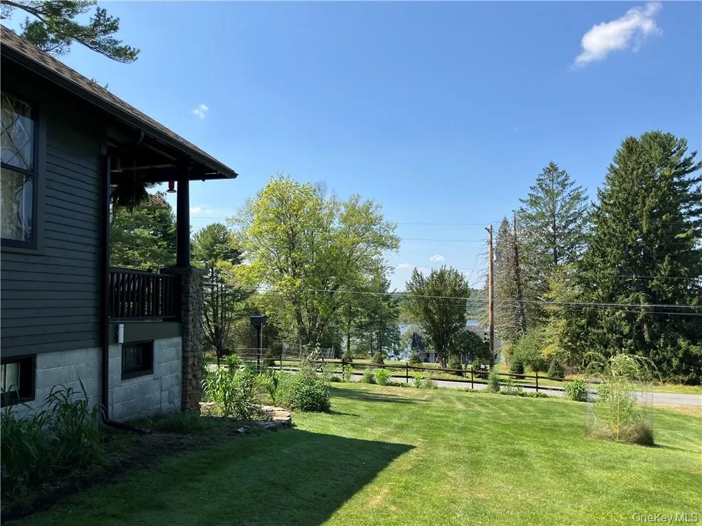 Side Yard lake view Side Yard lake view