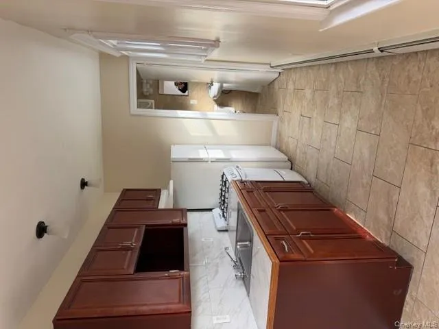 29 c Bay Shore Avenue, Islip, NY, 3 Bedrooms Bedrooms, 5 Rooms Rooms,1 BathroomBathrooms,Residential Lease,For Rent,Bay Shore,0,952884 29 c Bay Shore Avenue, Islip, NY, 3 Bedrooms Bedrooms, 5 Rooms Rooms,1 BathroomBathrooms,Residential Lease,For Rent,Bay Shore,0,952884