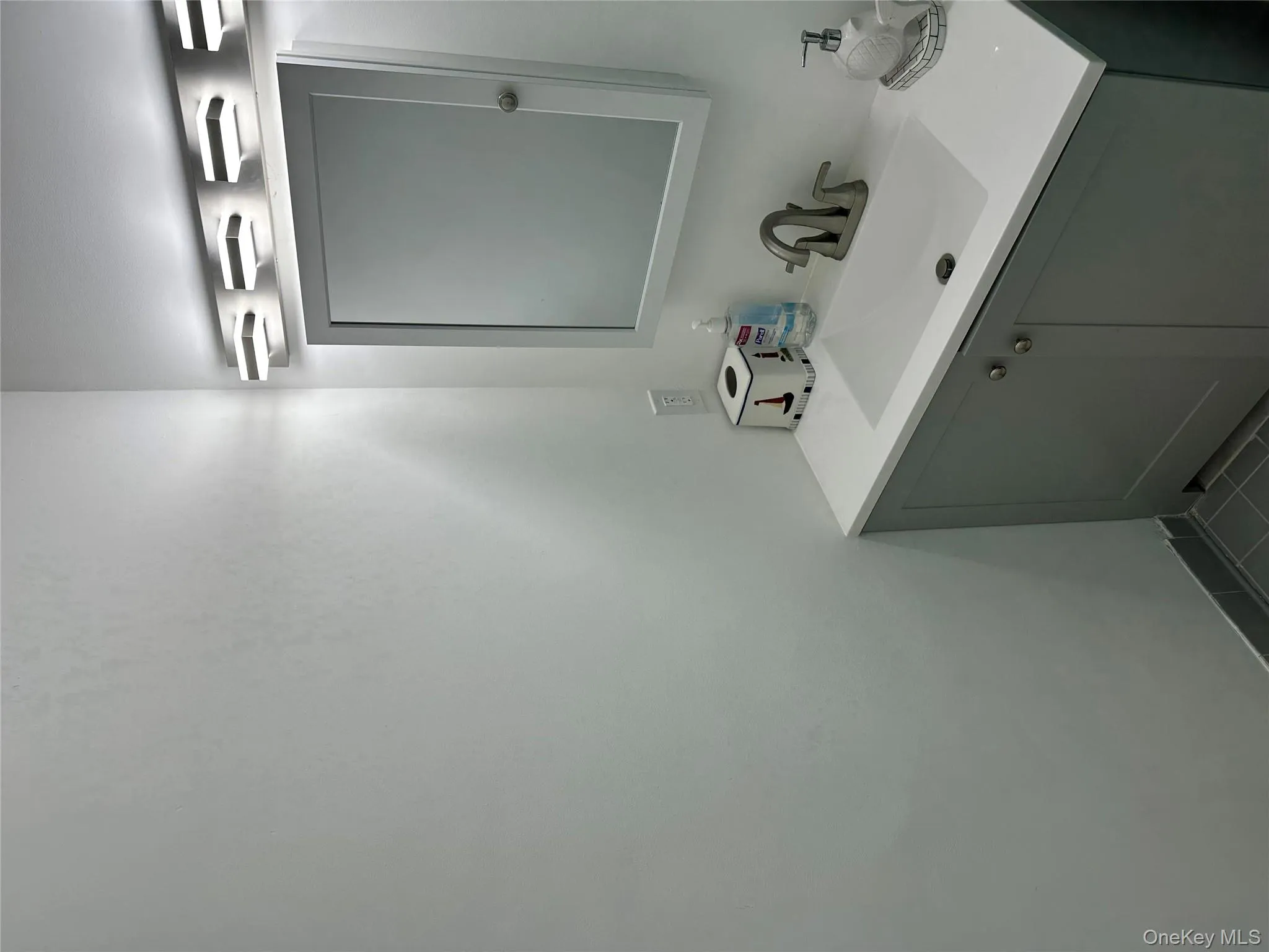 14 Nagle, Islip, NY, 4 Bedrooms Bedrooms, 7 Rooms Rooms,2 BathroomsBathrooms,Residential Lease,Idx,Nagle,0,952894 14 Nagle, Islip, NY, 4 Bedrooms Bedrooms, 7 Rooms Rooms,2 BathroomsBathrooms,Residential Lease,Idx,Nagle,0,952894