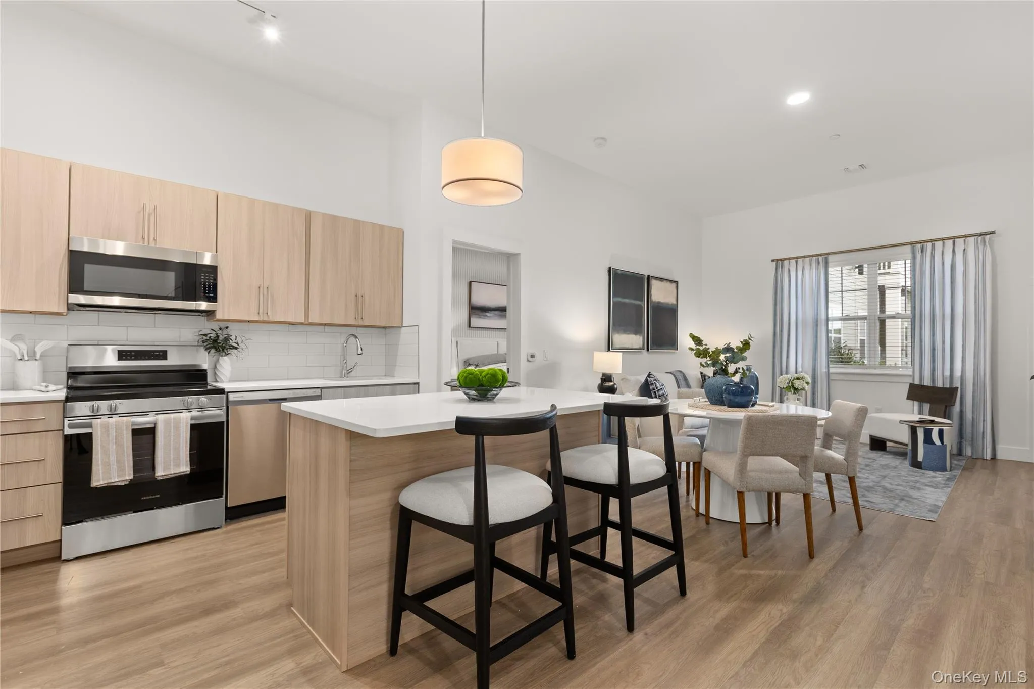 4180 Sunrise Highway, Islip, NY, 2 Bedrooms Bedrooms, 5 Rooms Rooms,2 BathroomsBathrooms,Residential Lease,Idx,Sunrise,0,952904 4180 Sunrise Highway, Islip, NY, 2 Bedrooms Bedrooms, 5 Rooms Rooms,2 BathroomsBathrooms,Residential Lease,Idx,Sunrise,0,952904