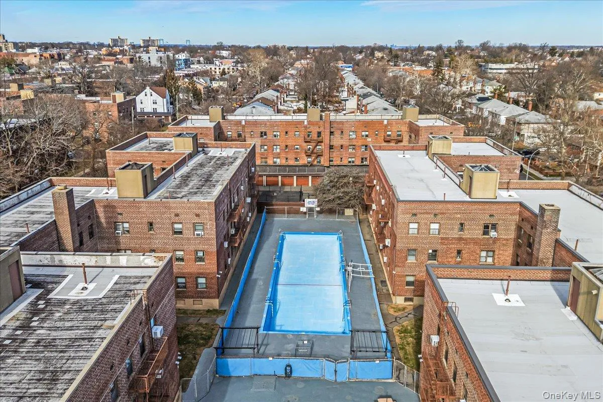 47-18 217th Street, New York, NY, 1 Bedroom Bedrooms, 3 Rooms Rooms,1 BathroomBathrooms,Residential,For Rent,217th,0,952911 47-18 217th Street, New York, NY, 1 Bedroom Bedrooms, 3 Rooms Rooms,1 BathroomBathrooms,Residential,For Rent,217th,0,952911