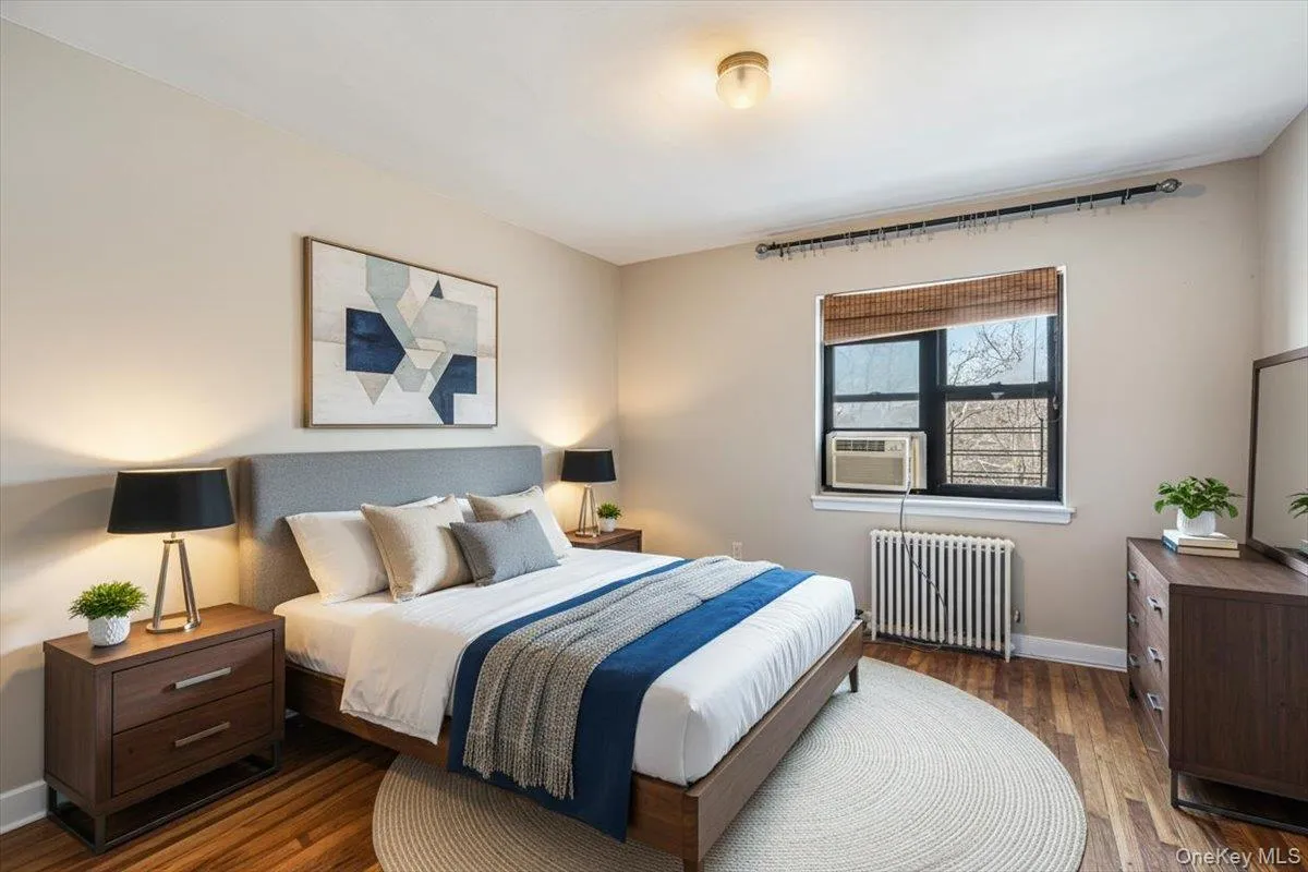 47-18 217th Street, New York, NY, 1 Bedroom Bedrooms, 3 Rooms Rooms,1 BathroomBathrooms,Residential,For Rent,217th,0,952911 47-18 217th Street, New York, NY, 1 Bedroom Bedrooms, 3 Rooms Rooms,1 BathroomBathrooms,Residential,For Rent,217th,0,952911