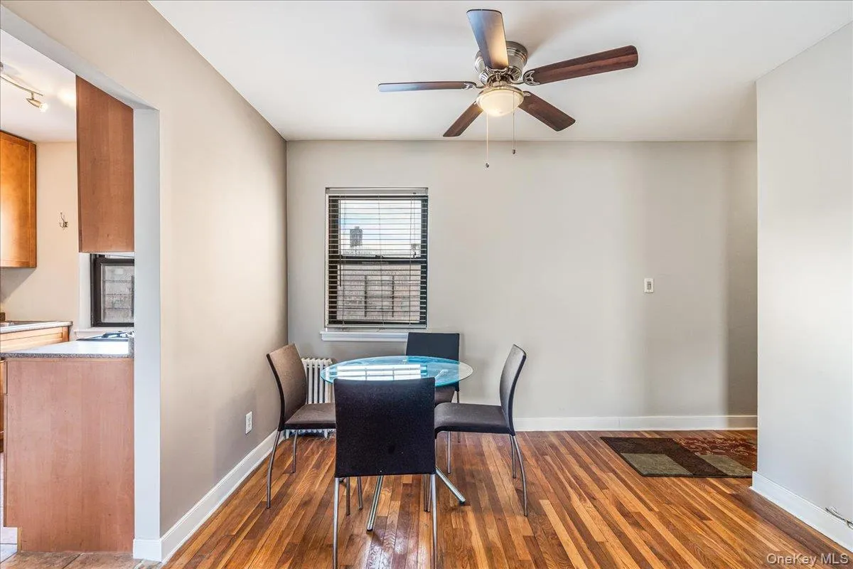 47-18 217th Street, New York, NY, 1 Bedroom Bedrooms, 3 Rooms Rooms,1 BathroomBathrooms,Residential,For Rent,217th,0,952911 47-18 217th Street, New York, NY, 1 Bedroom Bedrooms, 3 Rooms Rooms,1 BathroomBathrooms,Residential,For Rent,217th,0,952911